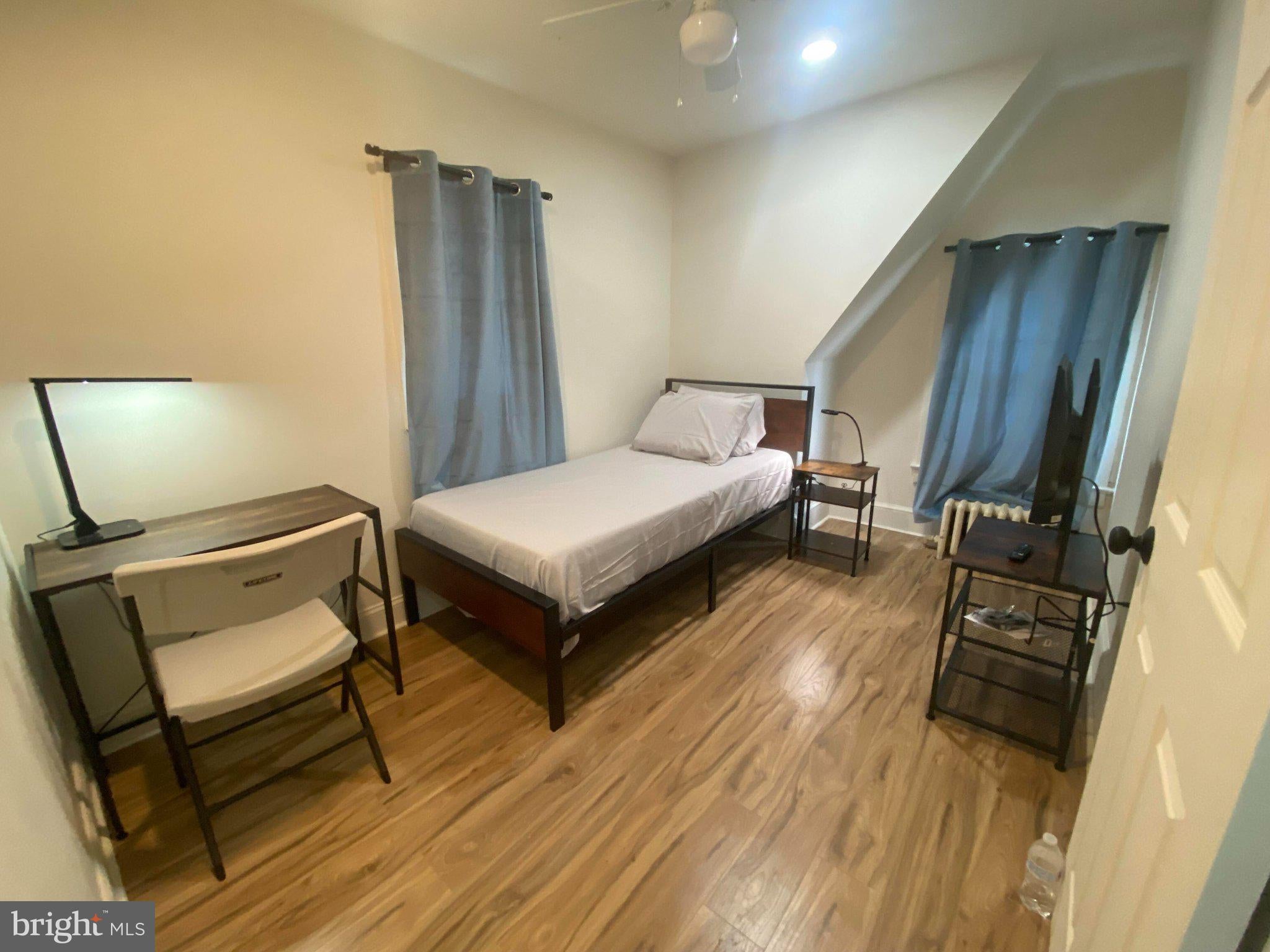2401 SHIRLINGTON ROAD