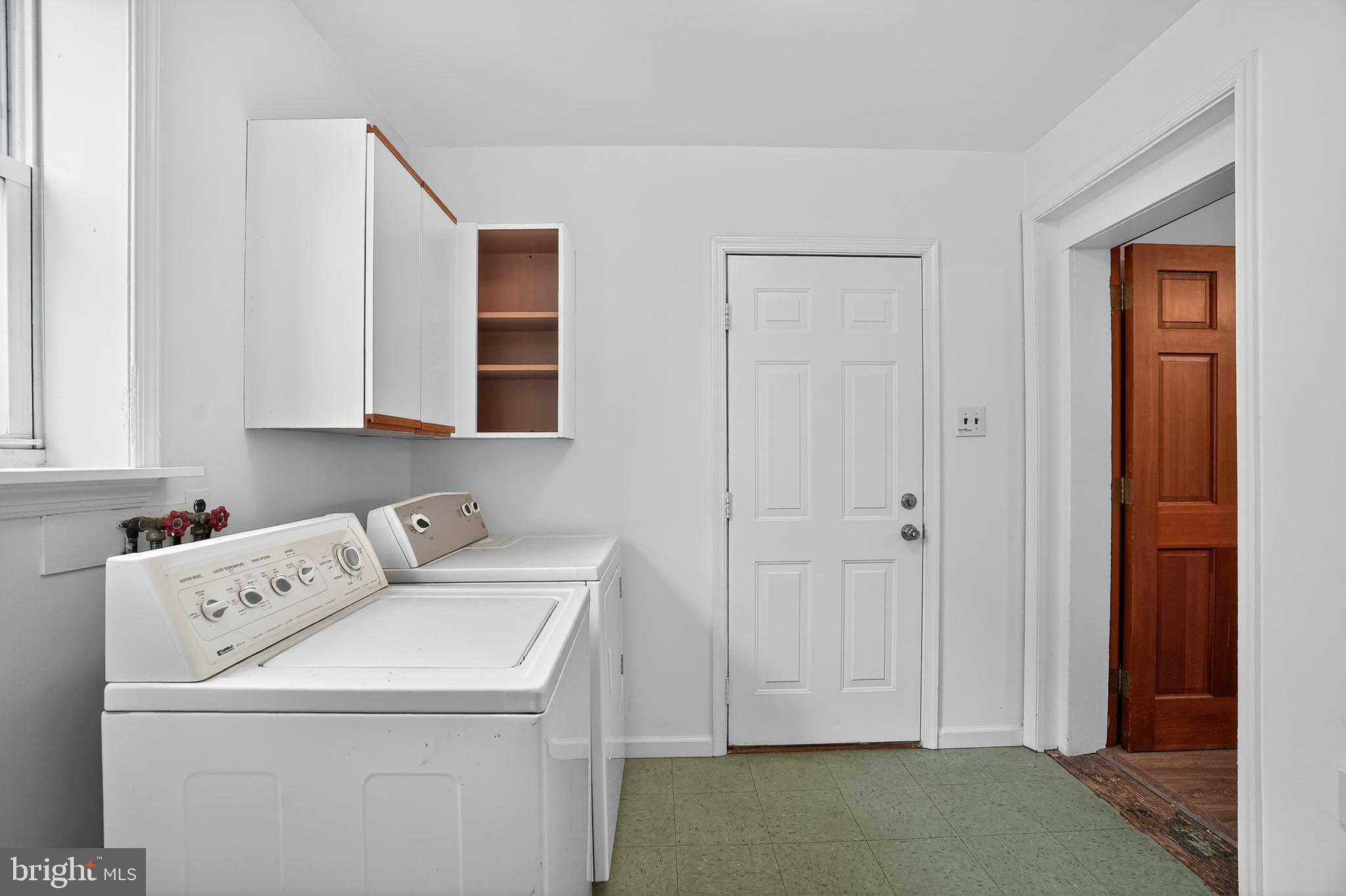 FRANCISVILLE - Residential