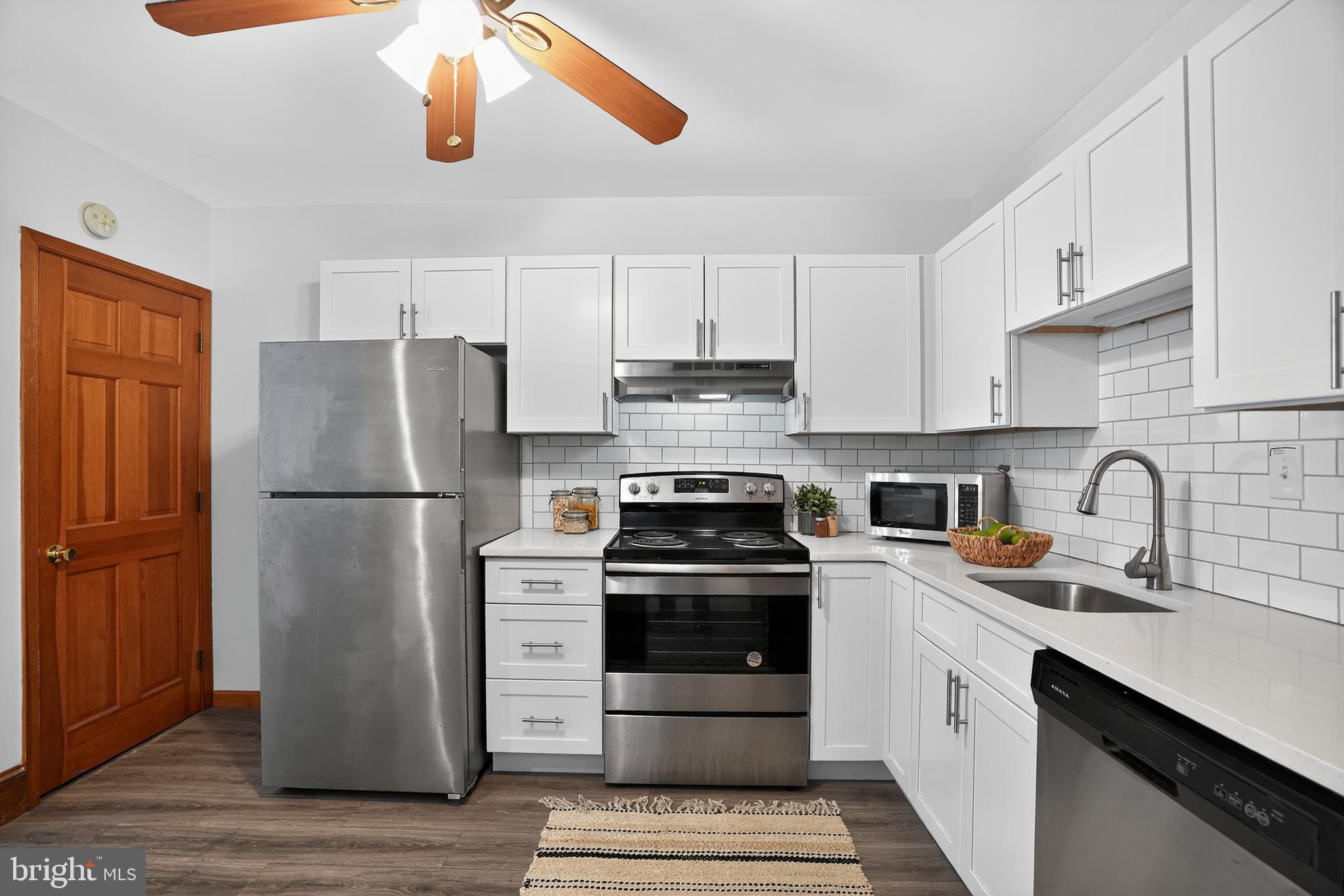 FRANCISVILLE - Residential