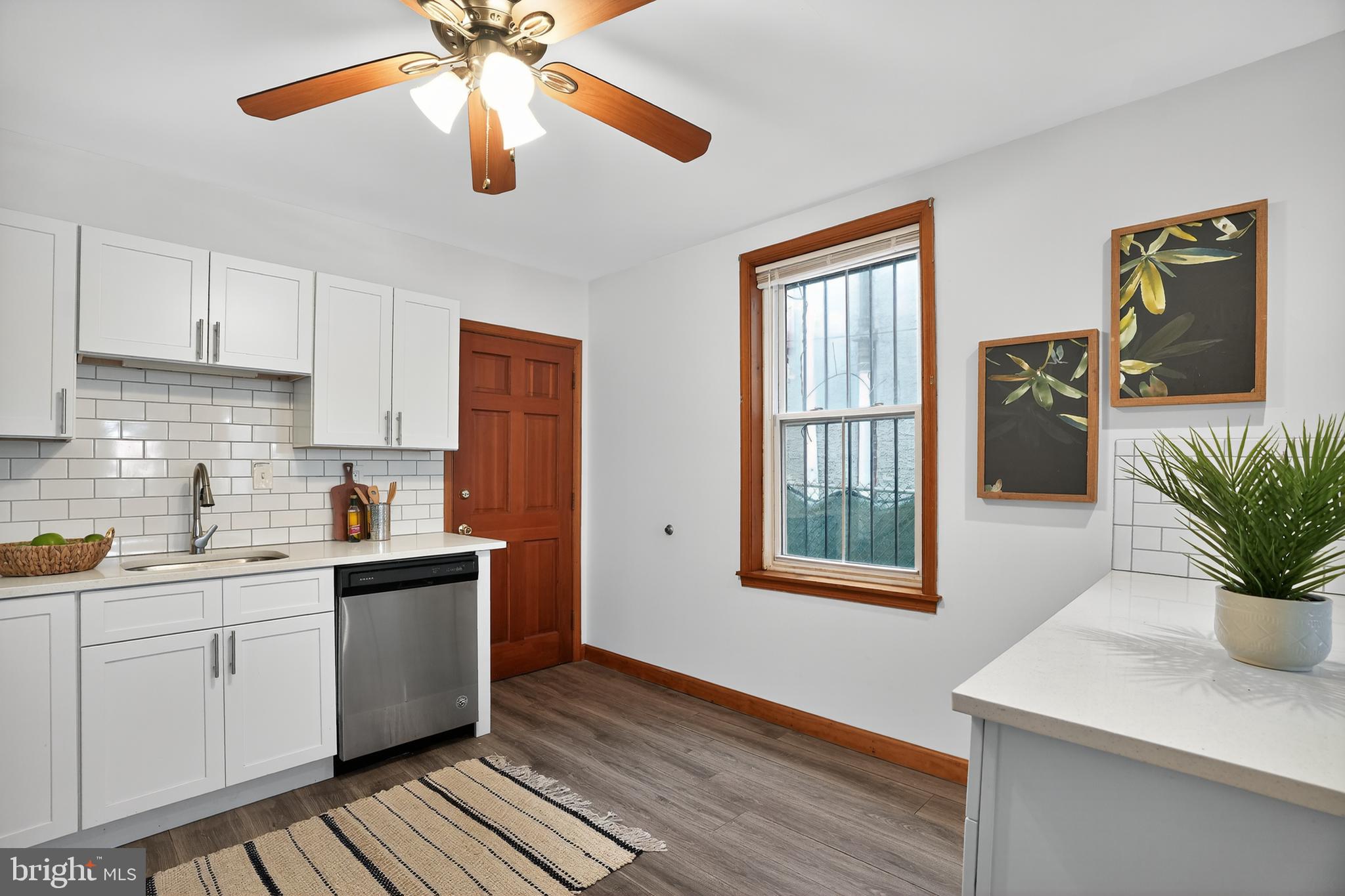 FRANCISVILLE - Residential