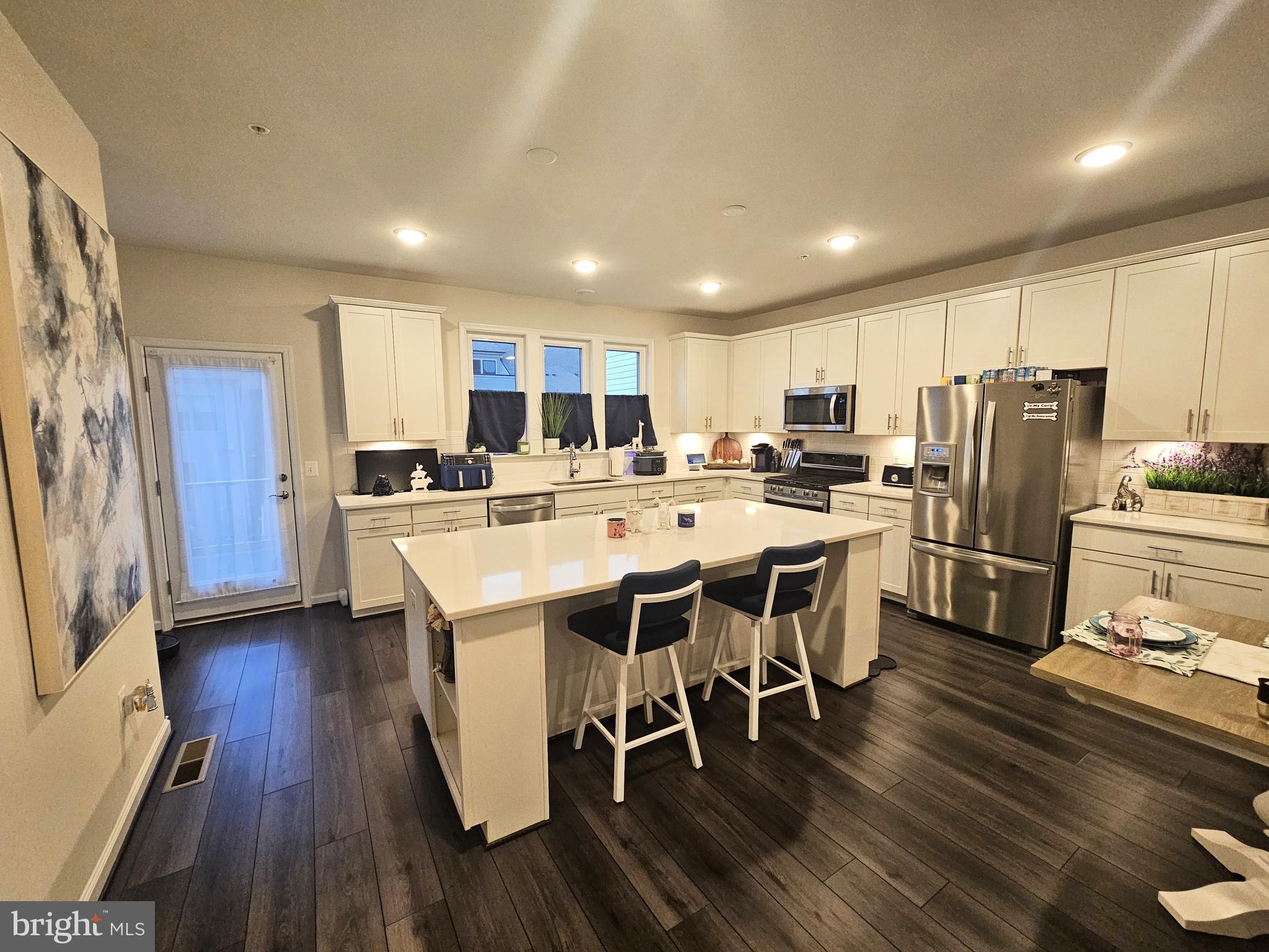 WATERSHED - Residential Lease