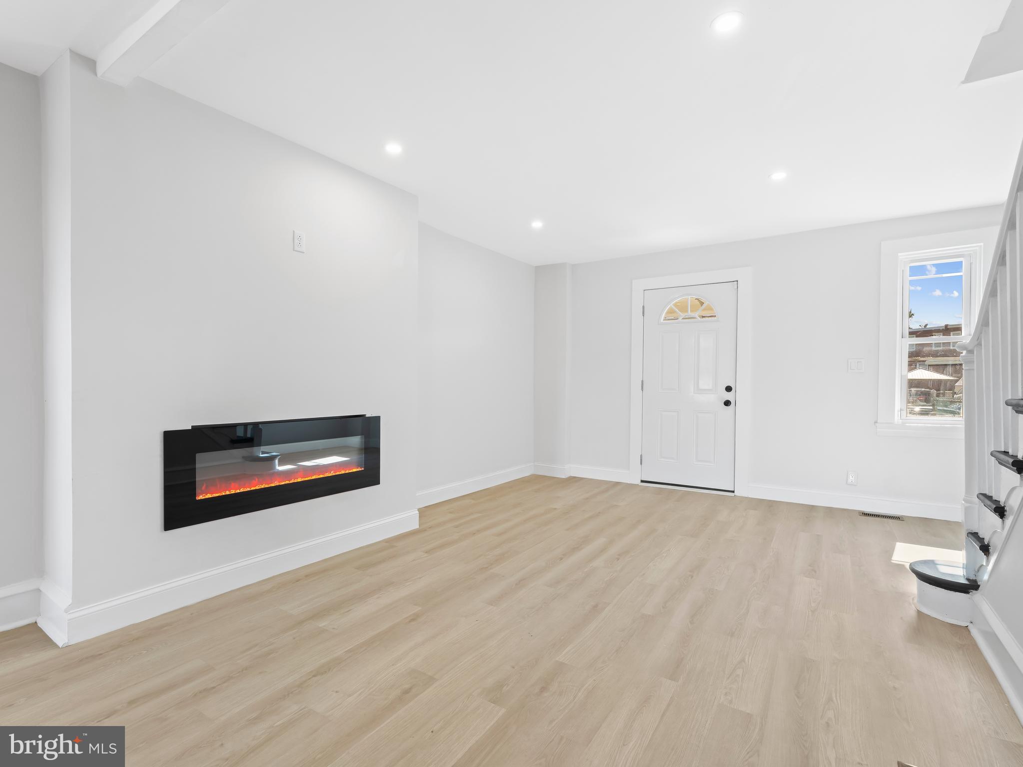 WEST OAK LANE - Residential