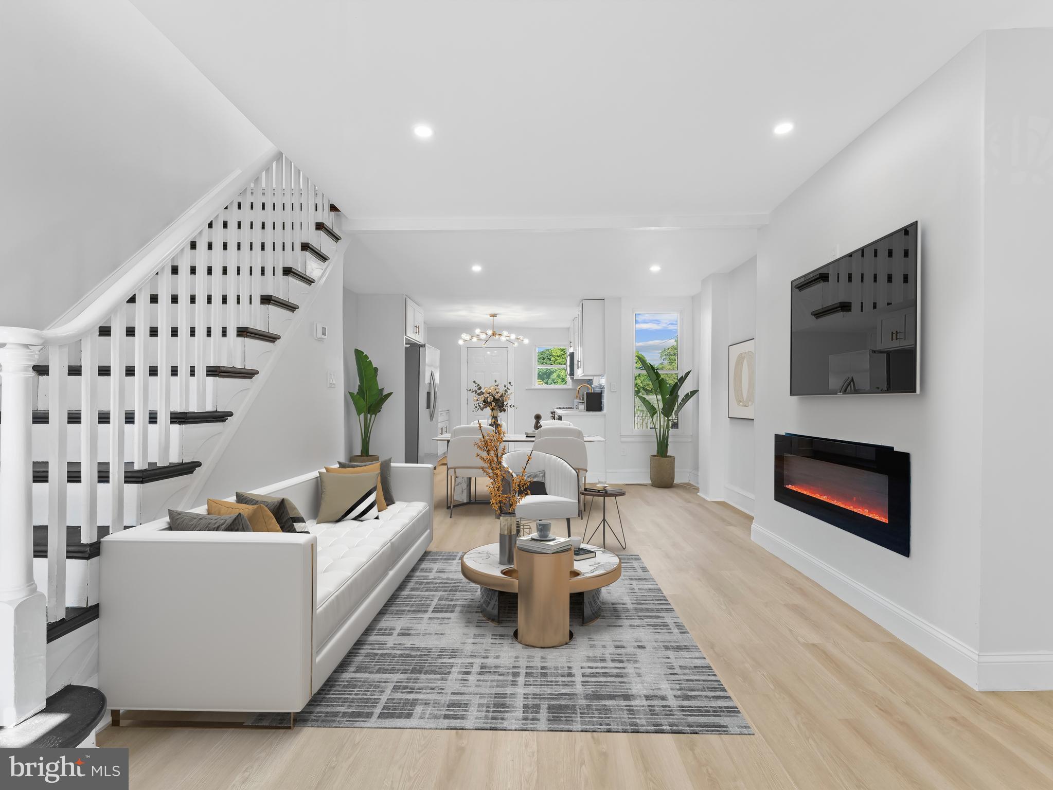 WEST OAK LANE - Residential