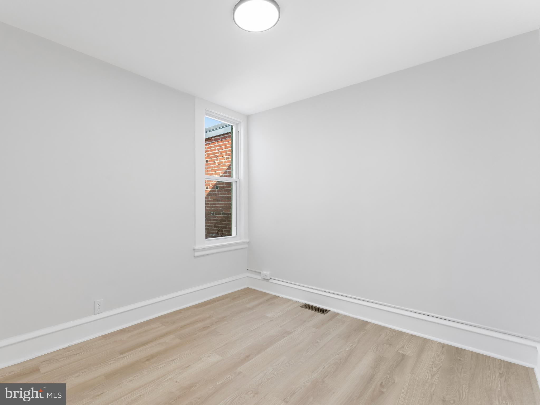 WEST OAK LANE - Residential