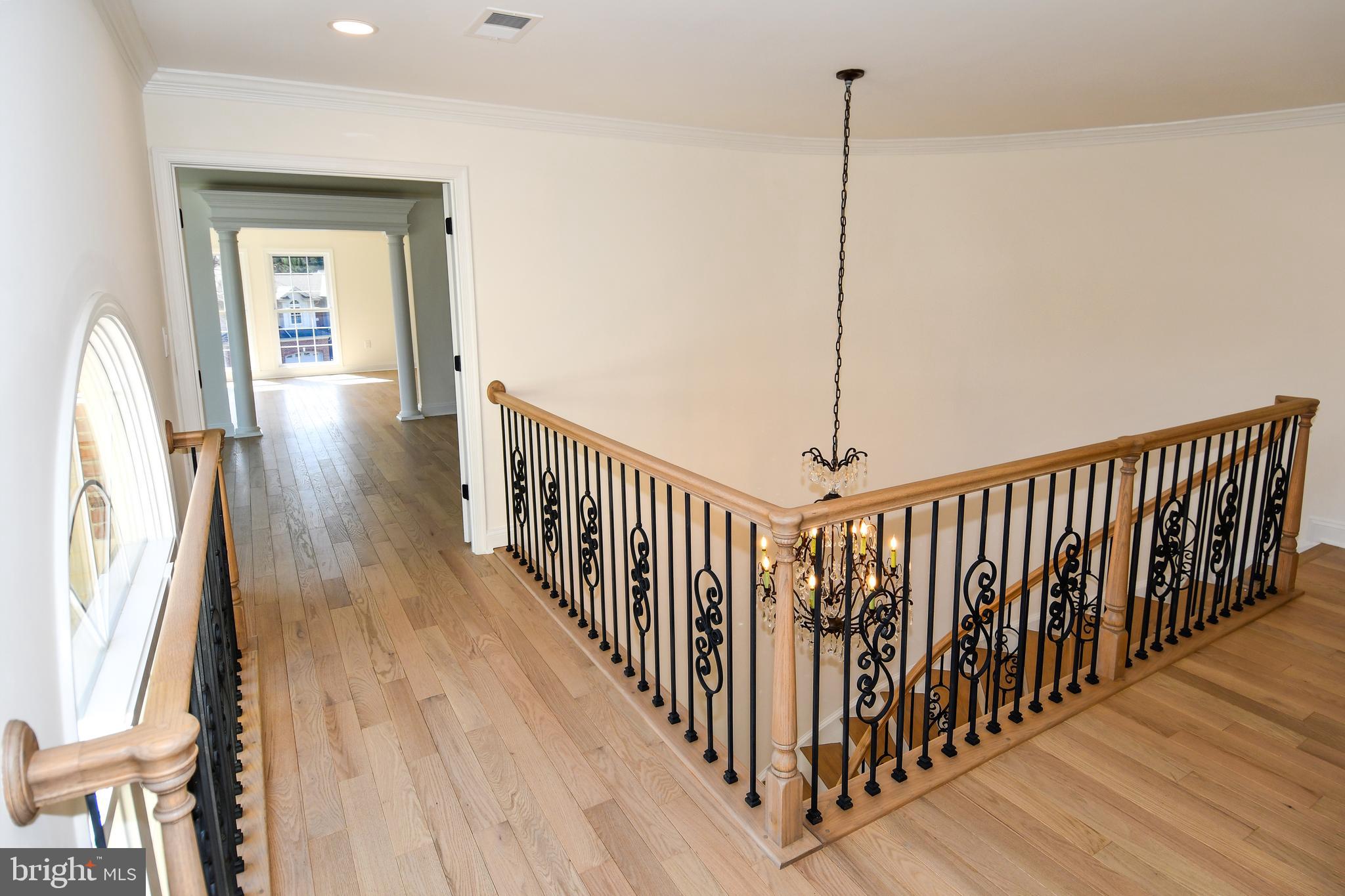 CROSSPOINTE - Residential