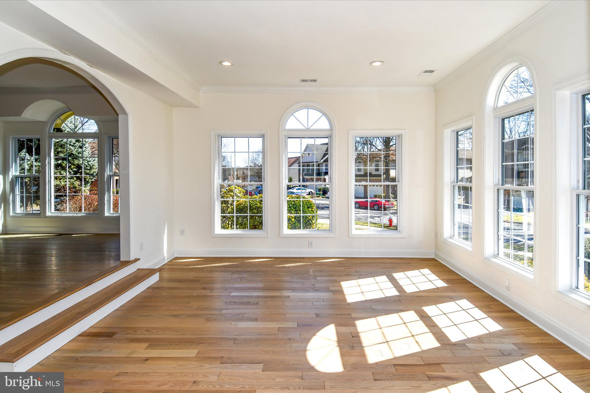 CROSSPOINTE - Residential