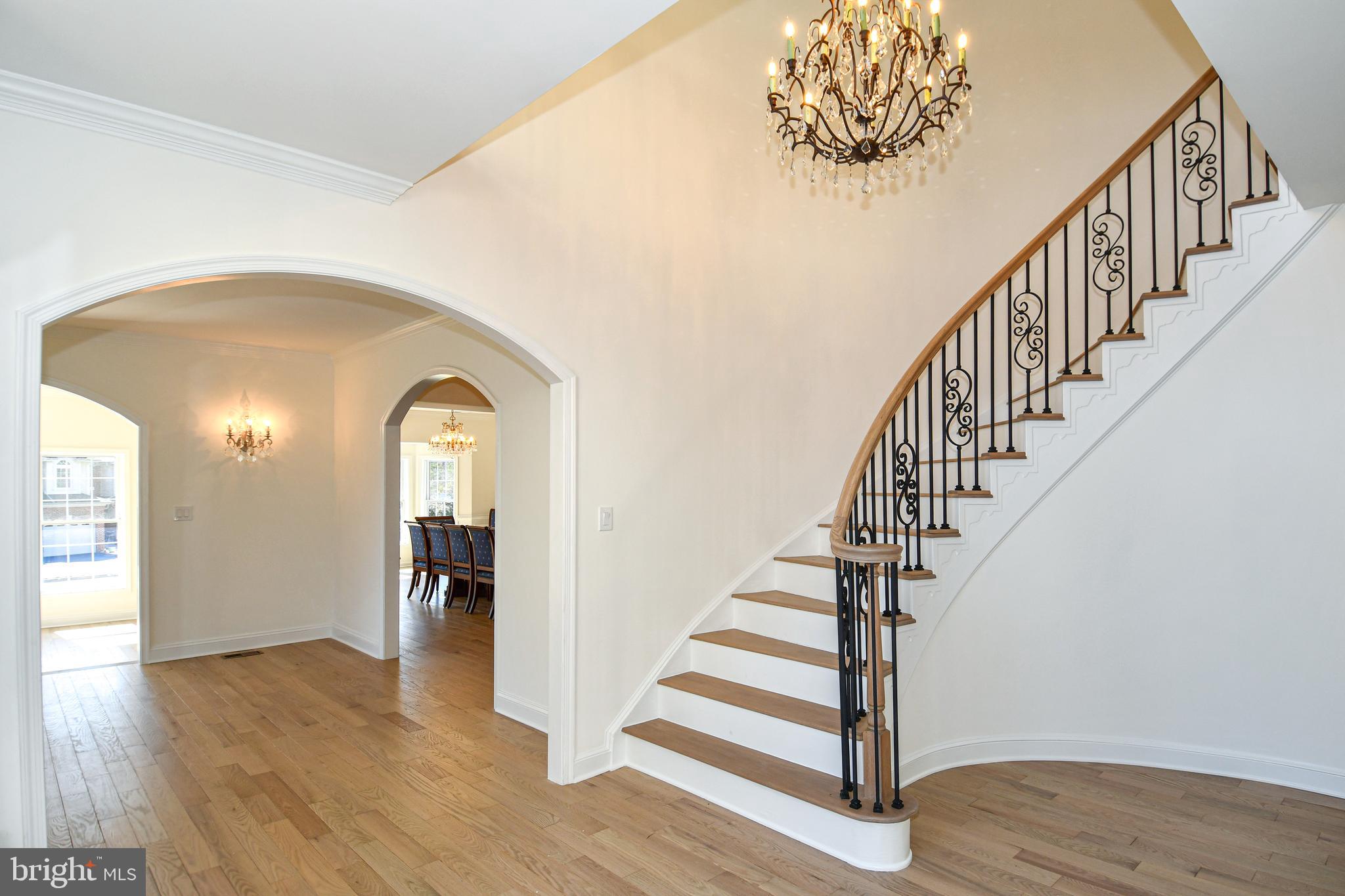 CROSSPOINTE - Residential