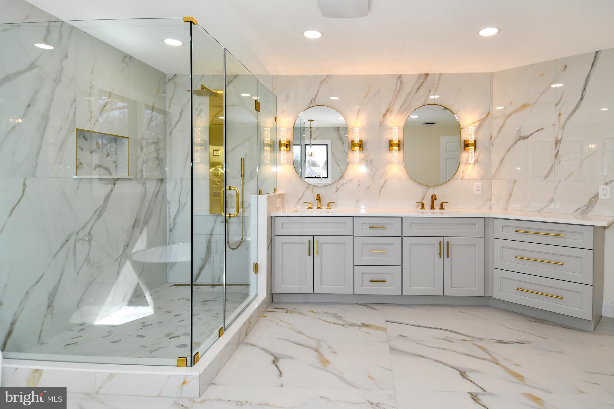 CROSSPOINTE - Residential