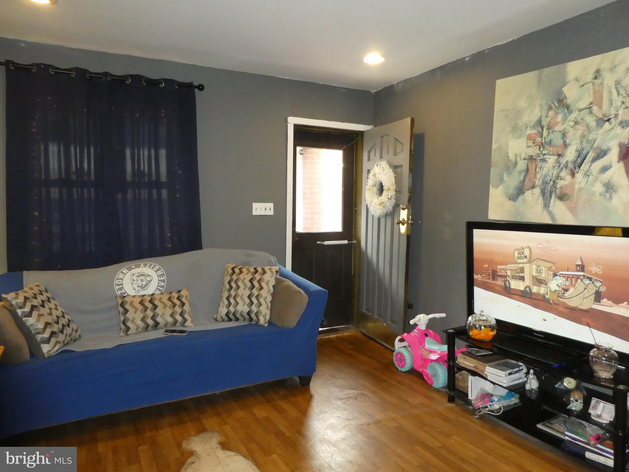 1944 S CROSKEY STREET