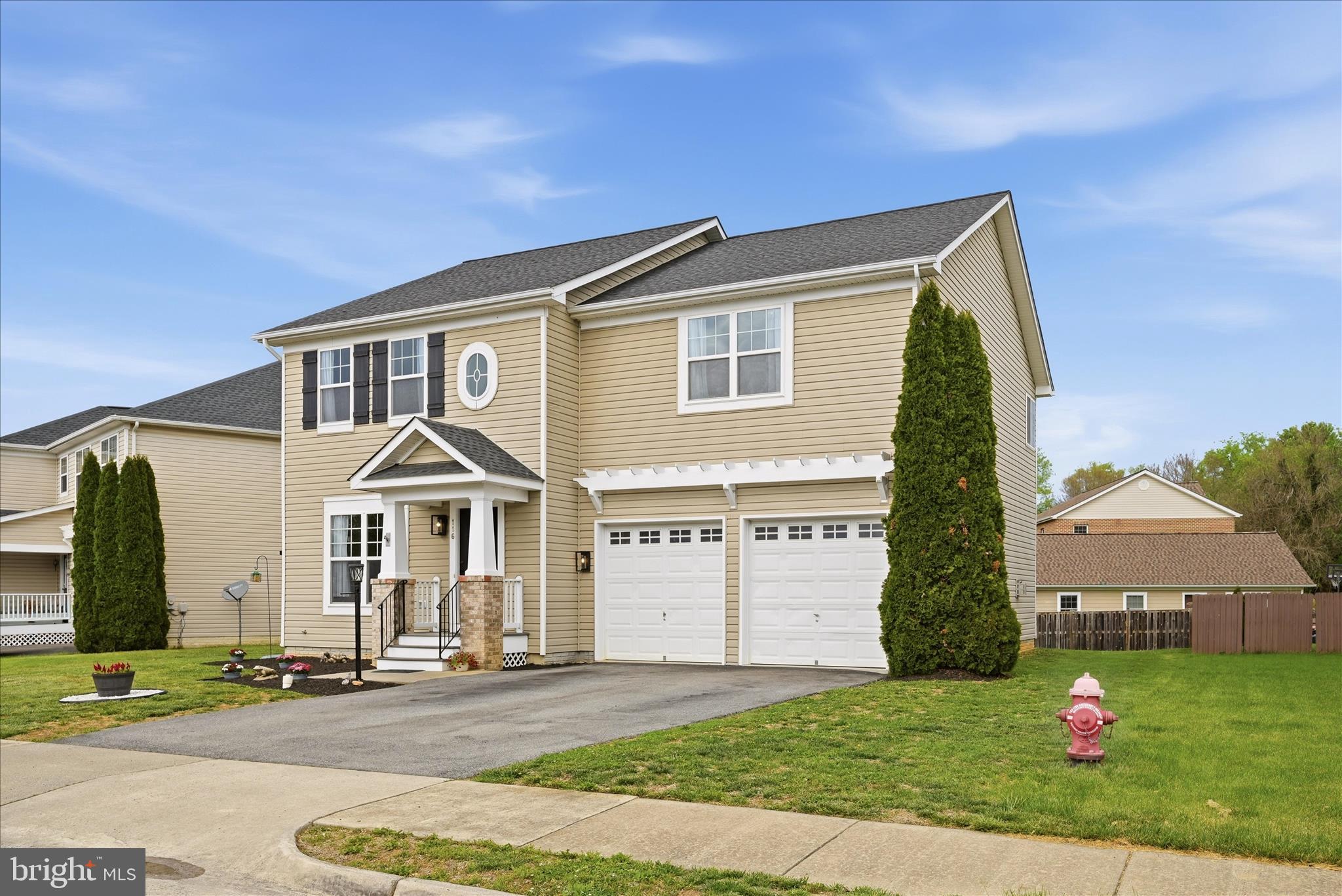 ROSEVILLE DOWNS - Residential
