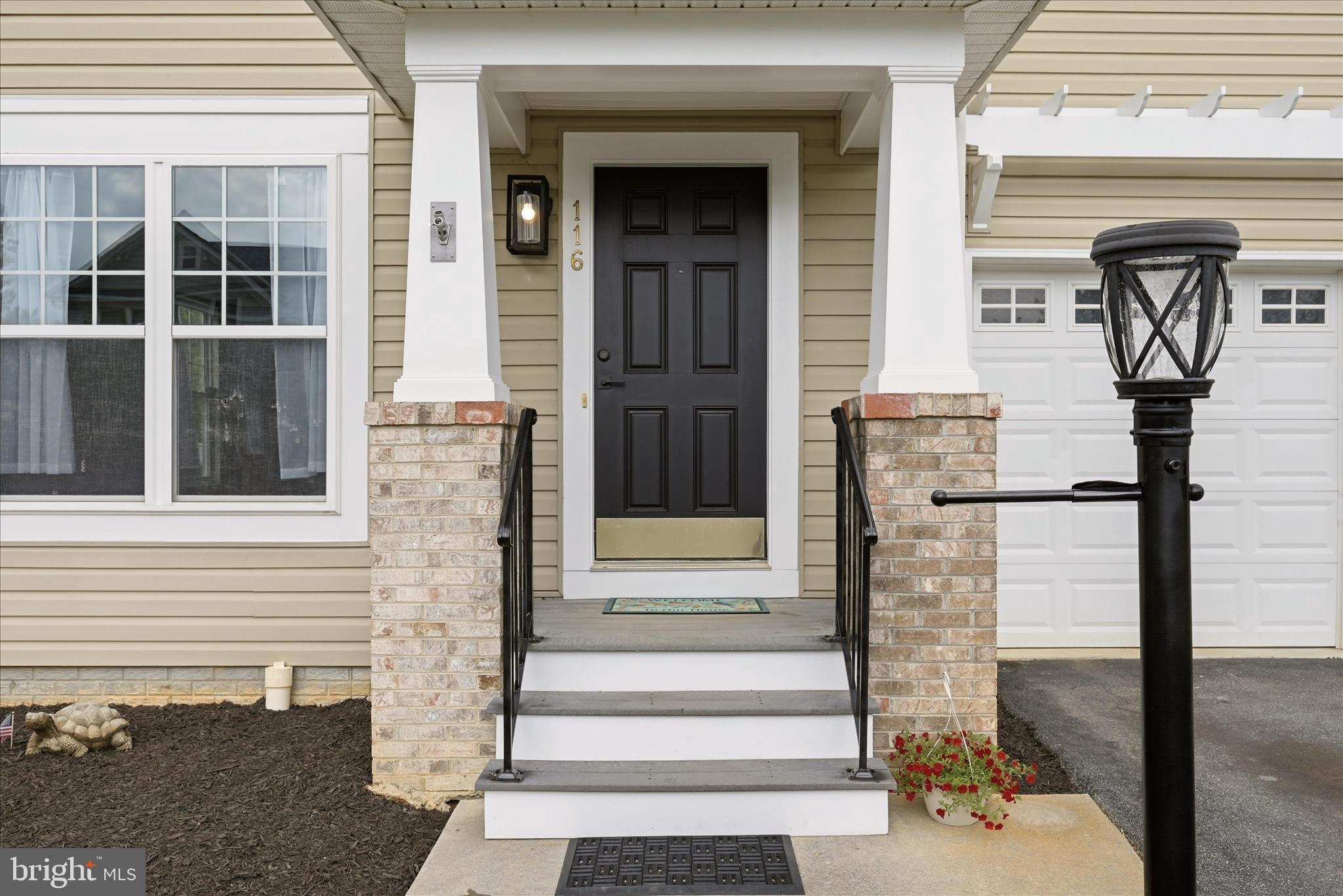 116 ROSEVILLE COURT