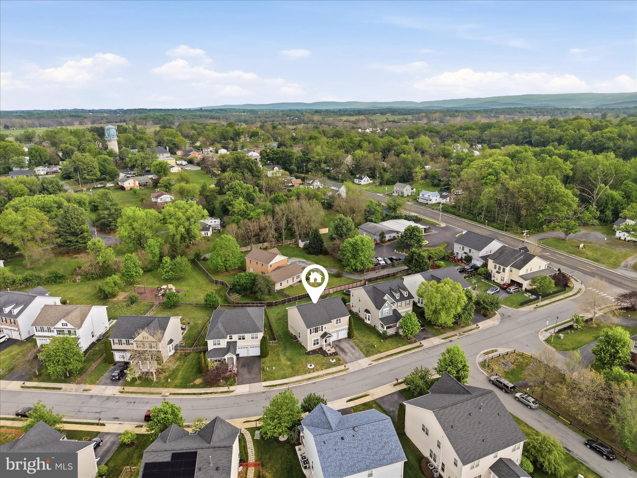 ROSEVILLE DOWNS - Residential