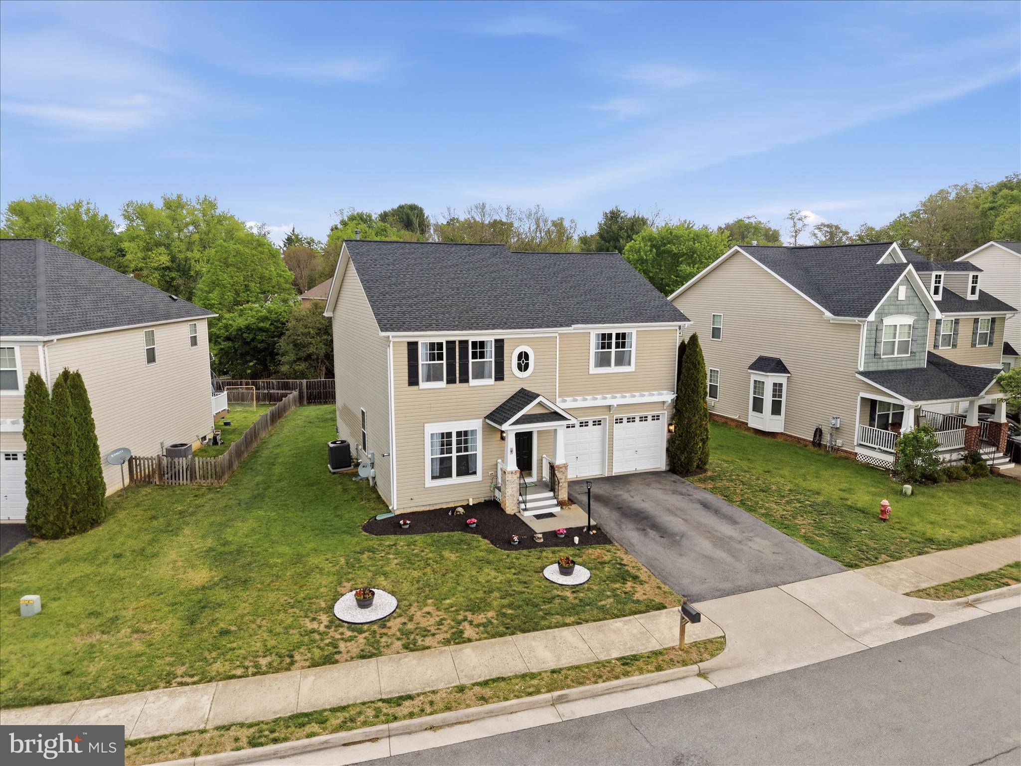 ROSEVILLE DOWNS - Residential