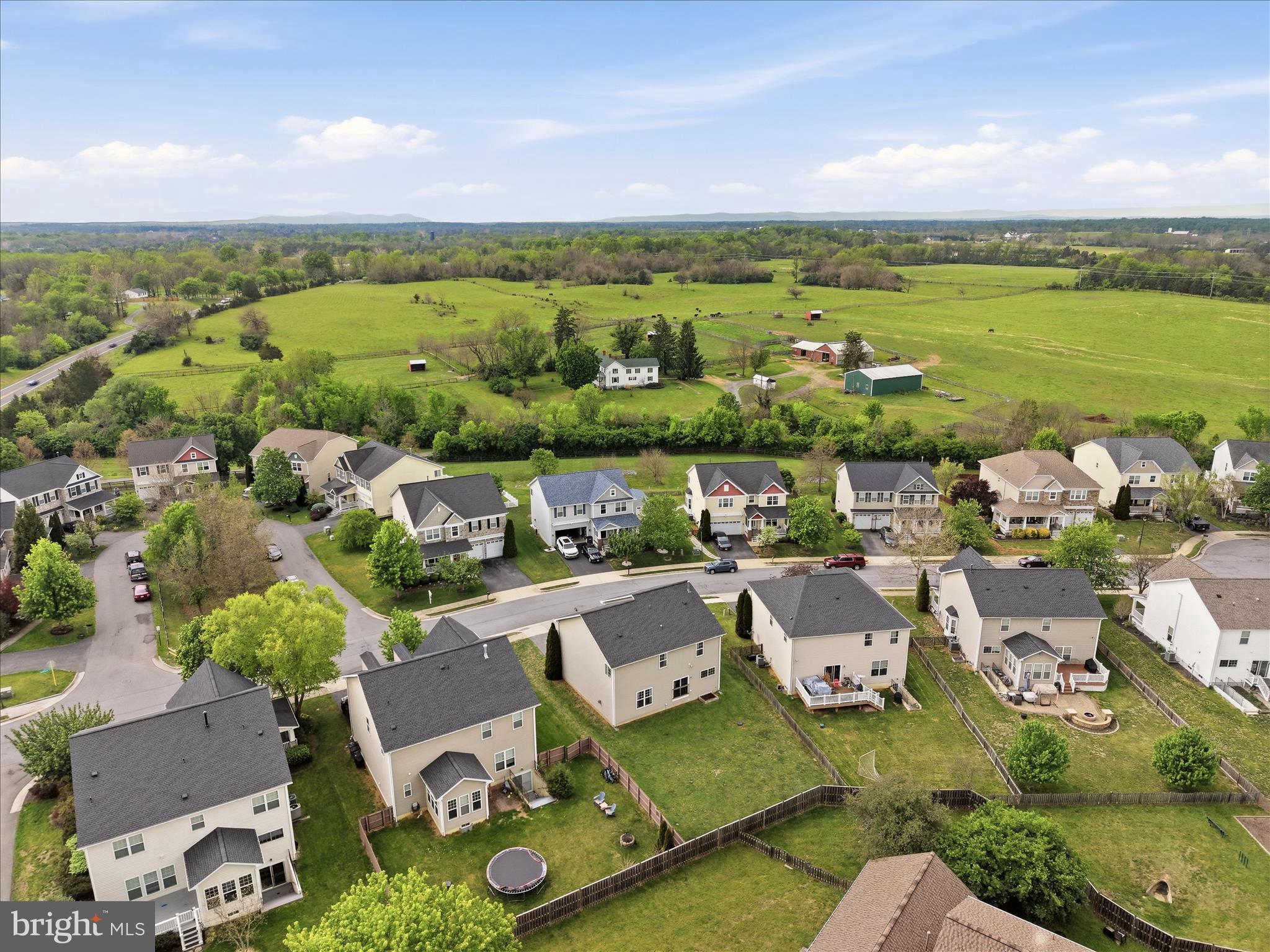 ROSEVILLE DOWNS - Residential