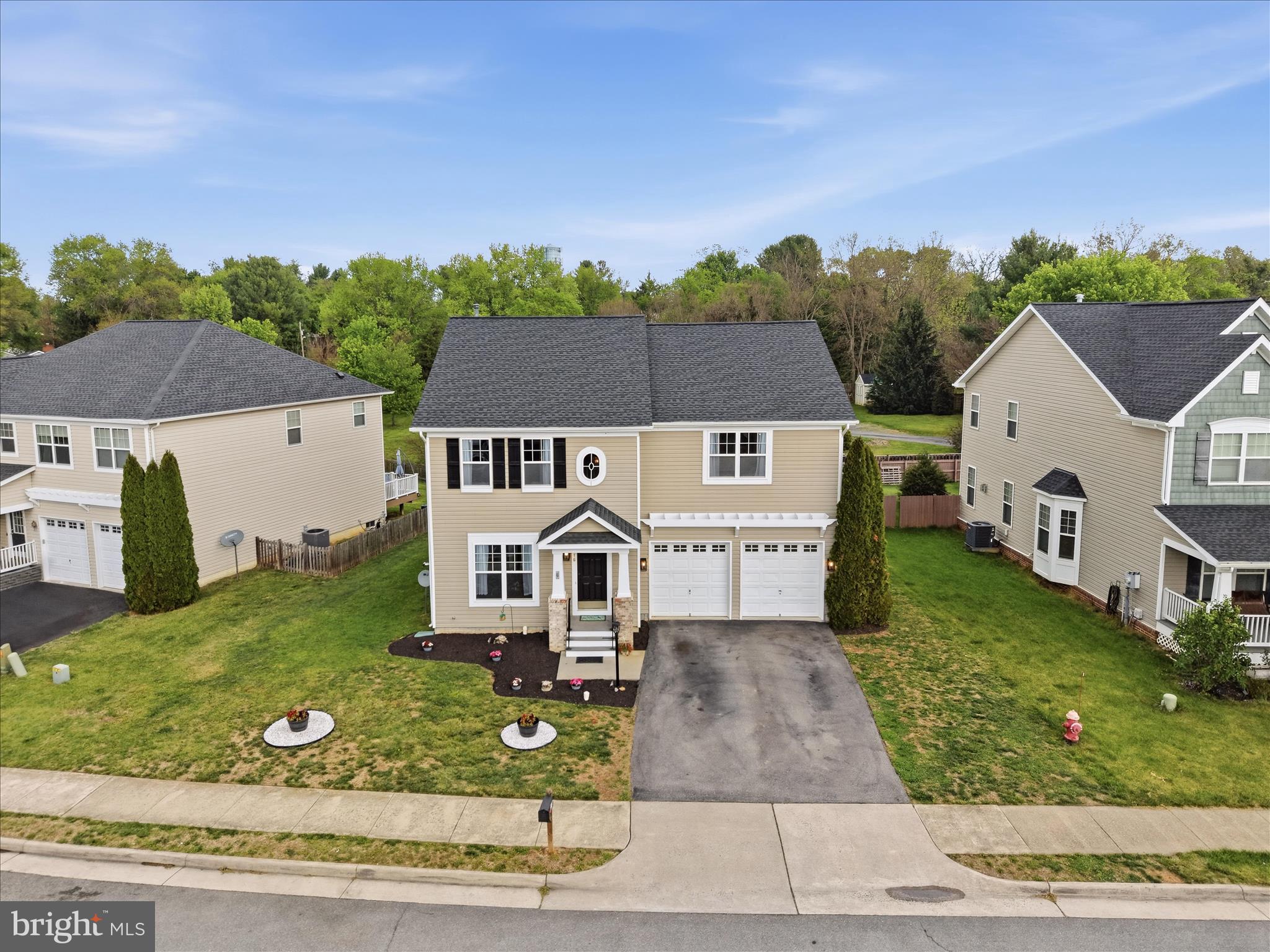 ROSEVILLE DOWNS - Residential
