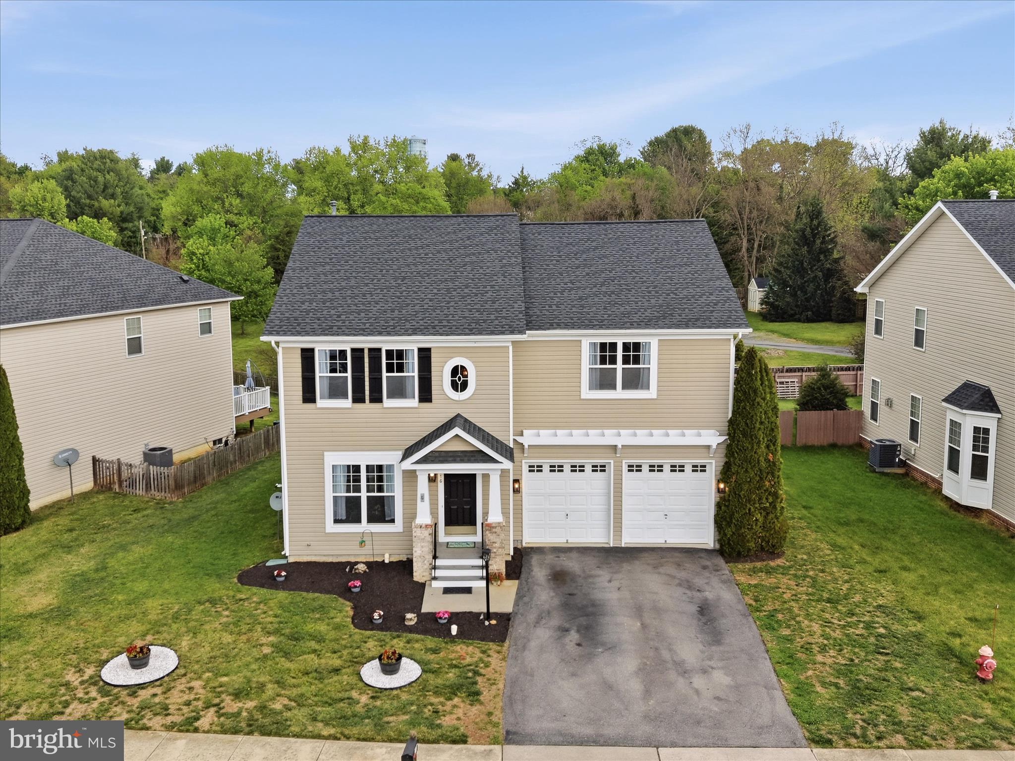 ROSEVILLE DOWNS - Residential