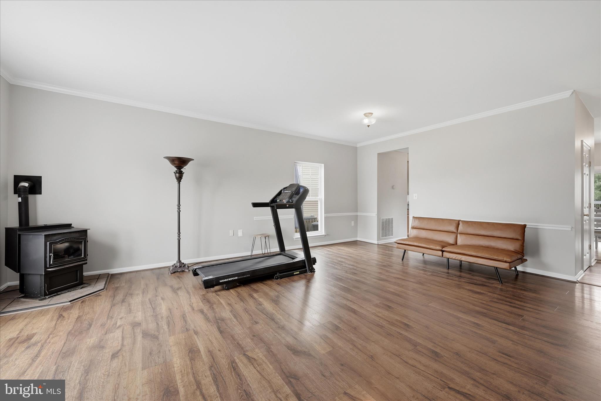 ROSEVILLE DOWNS - Residential