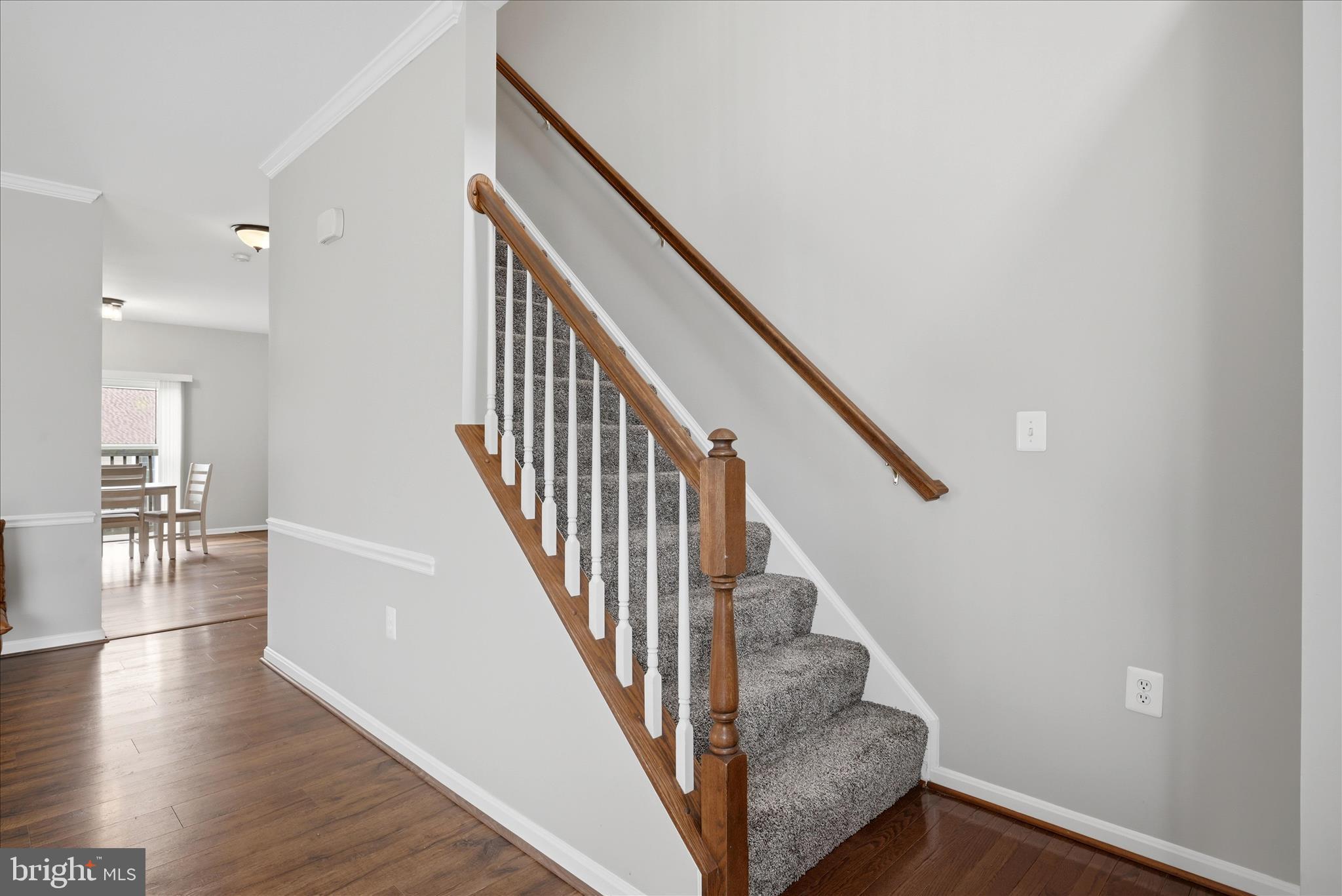 ROSEVILLE DOWNS - Residential