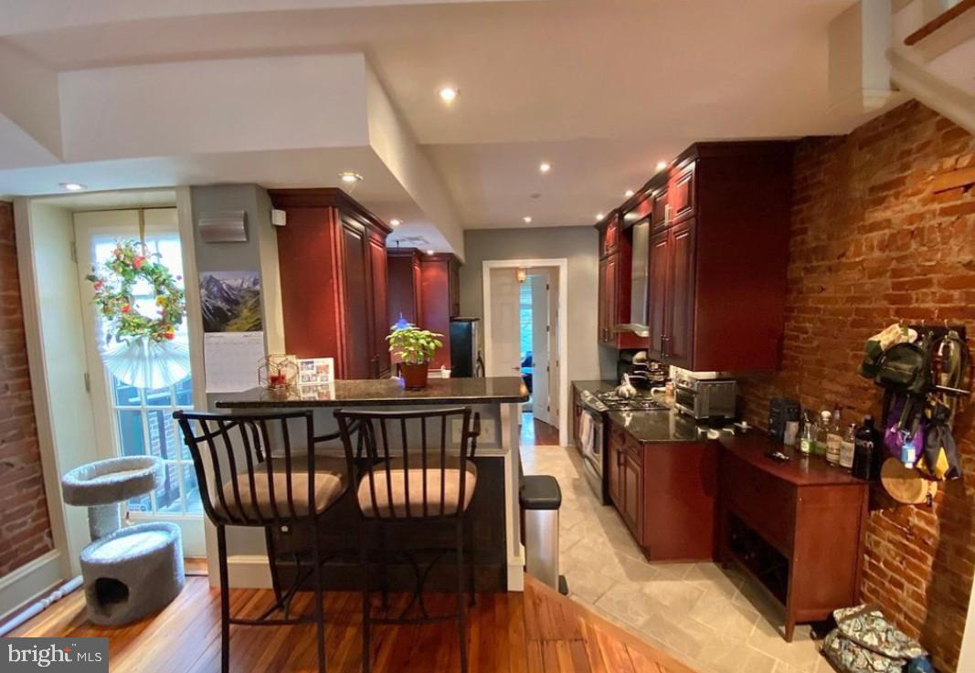 870 N 26TH STREET 2