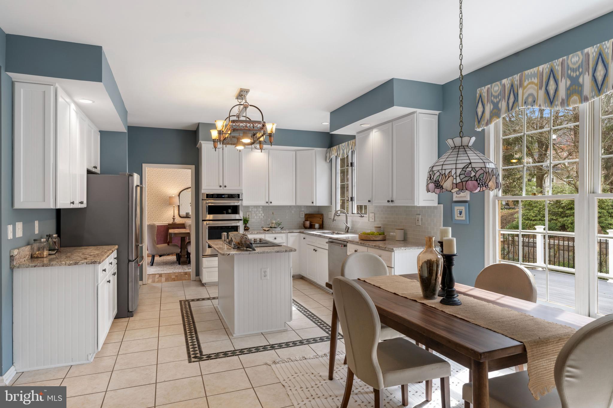 MAYFAIR - Residential