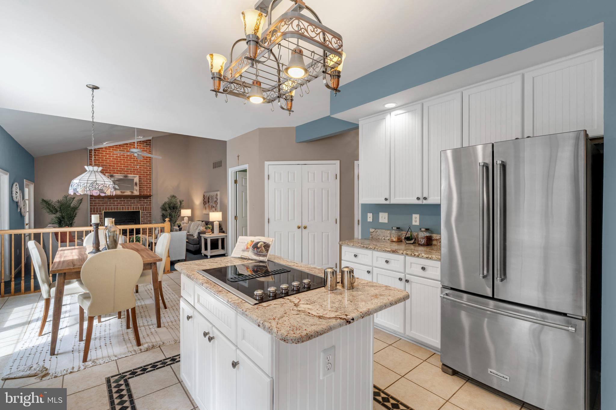 MAYFAIR - Residential