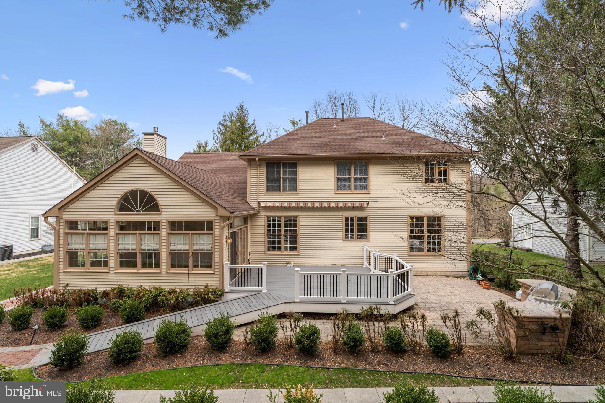 MAYFAIR - Residential