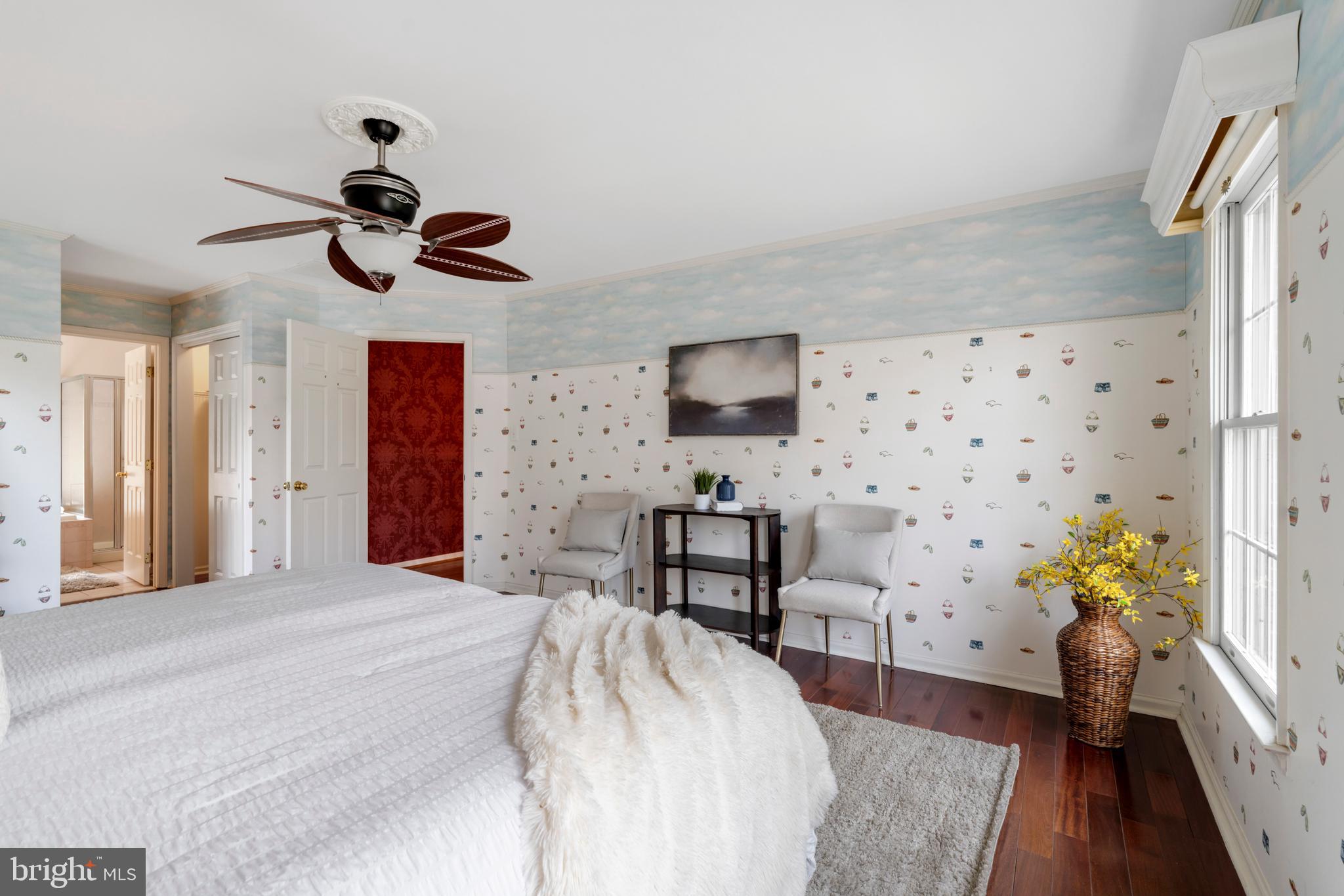 MAYFAIR - Residential