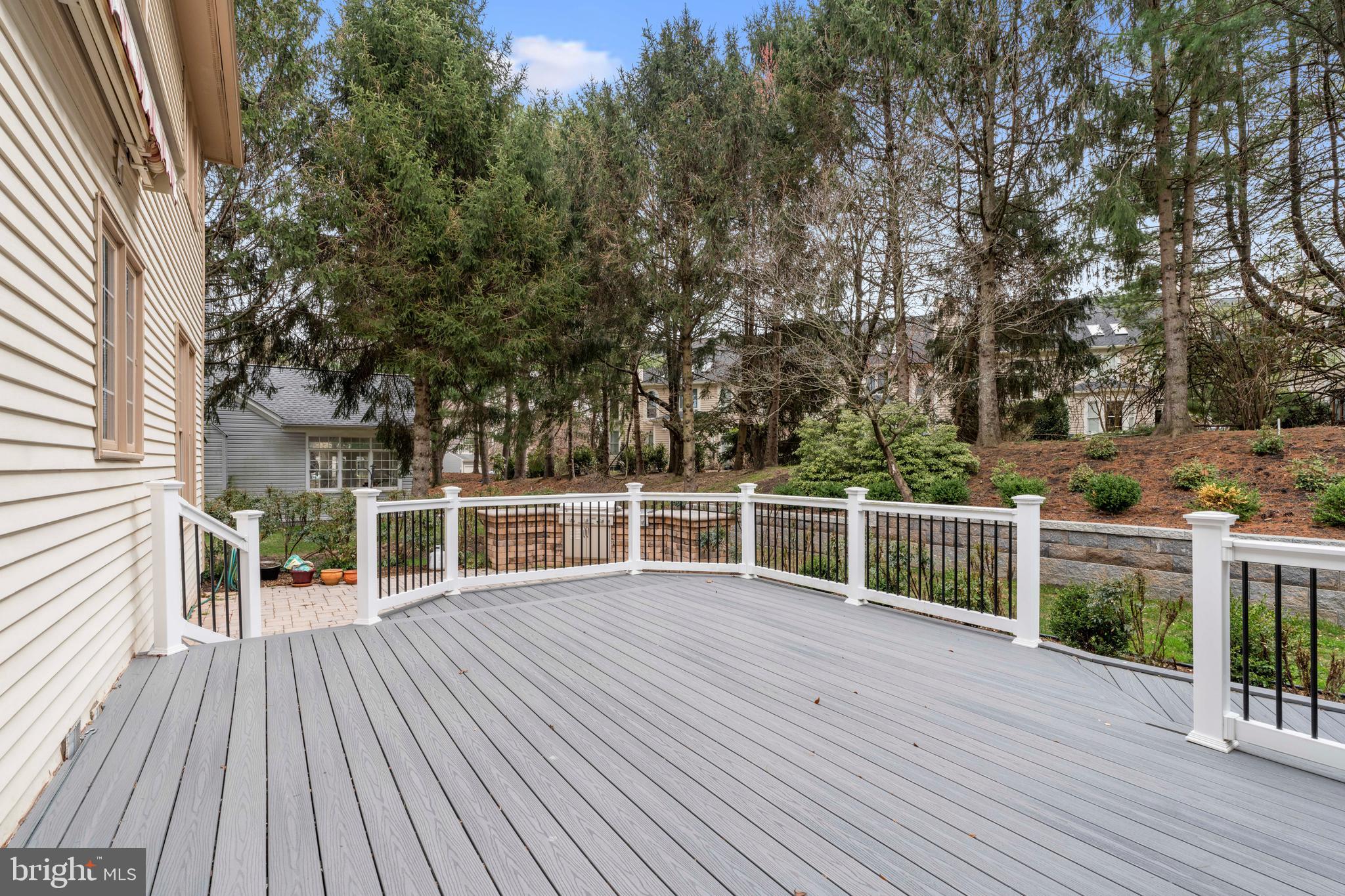 MAYFAIR - Residential