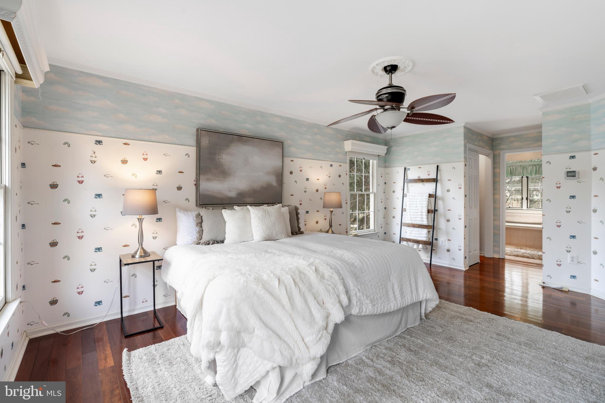 MAYFAIR - Residential