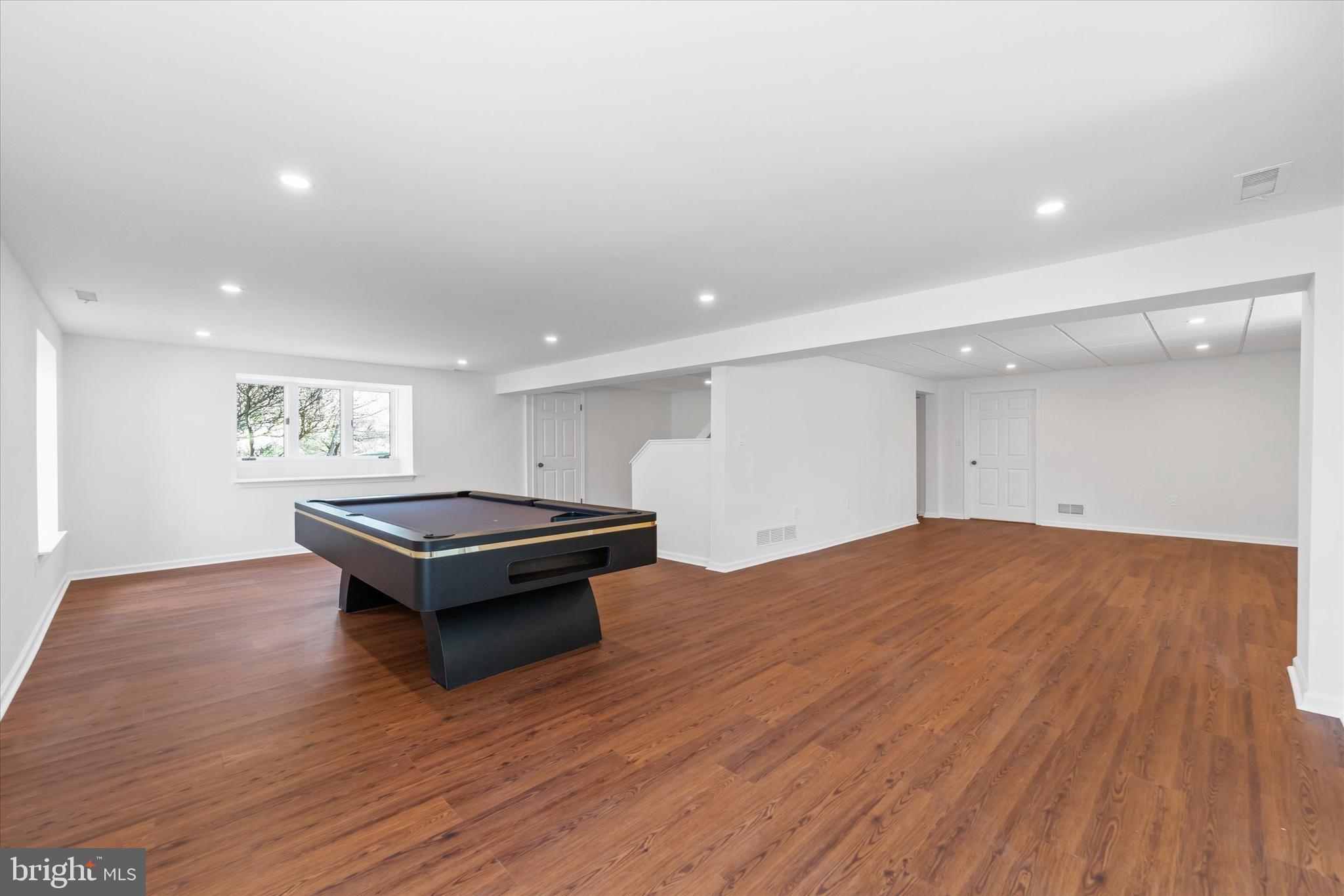 HIDDEN VALLEY - Residential