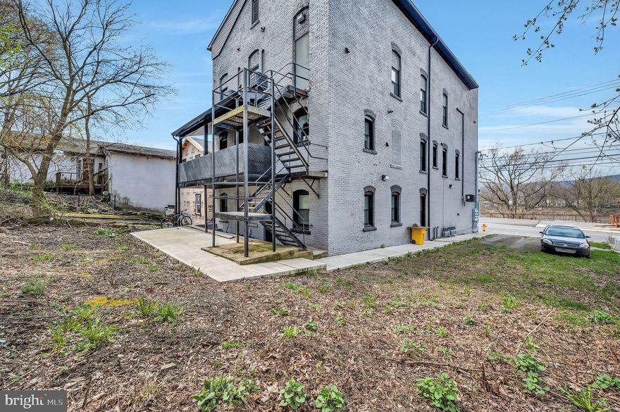 Welcome to 183 N Main St! Your next investment opportunity awaits. This property has been completely redone and offers a low maintenance investment opportunity for a future landlord. Be part of the path of progress as Downtown Pittston undergoes the next phase of revitalization. Revitalization projects include; new sidewalks and cross walks, development of  the Market & Main/New American Theater, a new brewery, and several other projects!
The building consists of eight(8) fully leased apartments; 4-1 bedroom, 3-2 bedroom and 1-studio apartment. Each unit has been completely redone and offers  separate utilities, new HVAC(studio has electric baseboard), new plumbing, new hot water heaters,  new electric, new kitchens including granite countertops, stainless steel appliances, solid wood doors, all new replacement windows, modern hardware and durable LVP flooring.
The building has a new roof, new electrical service, sub-metered water, new exterior walkways, new exterior paint, new doors and truly comes as a turn key opportunity!

Showings of the property will be held in prescheduled group tours.