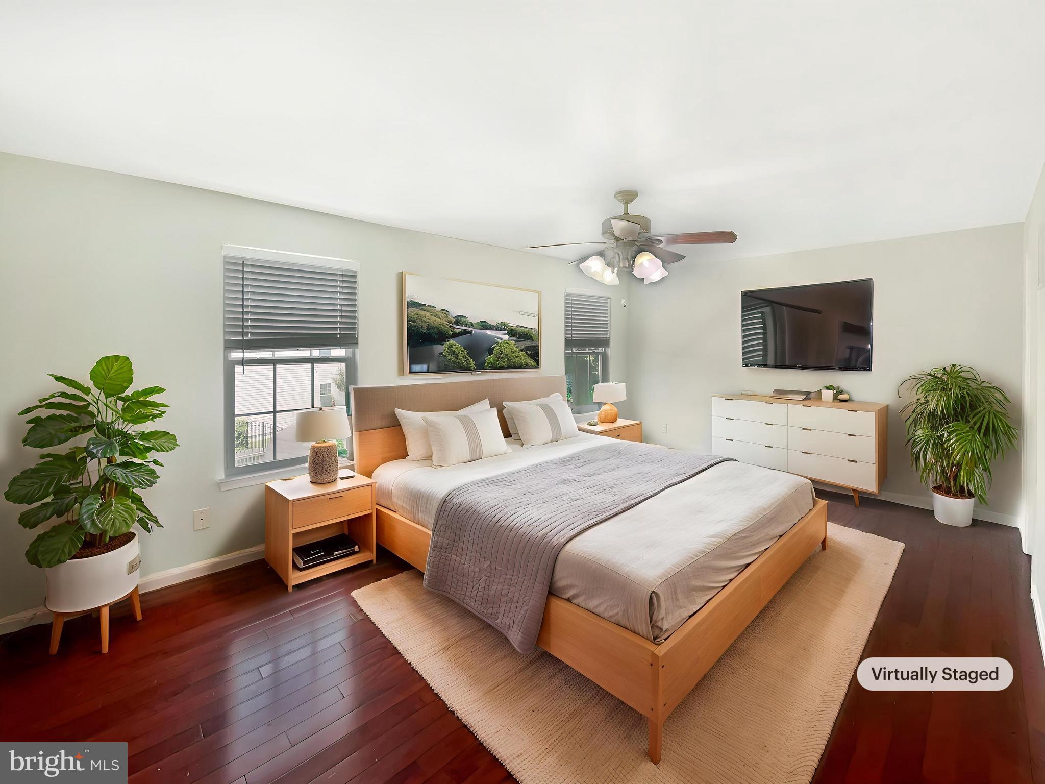 2641 MYRTLEWOOD DRIVE