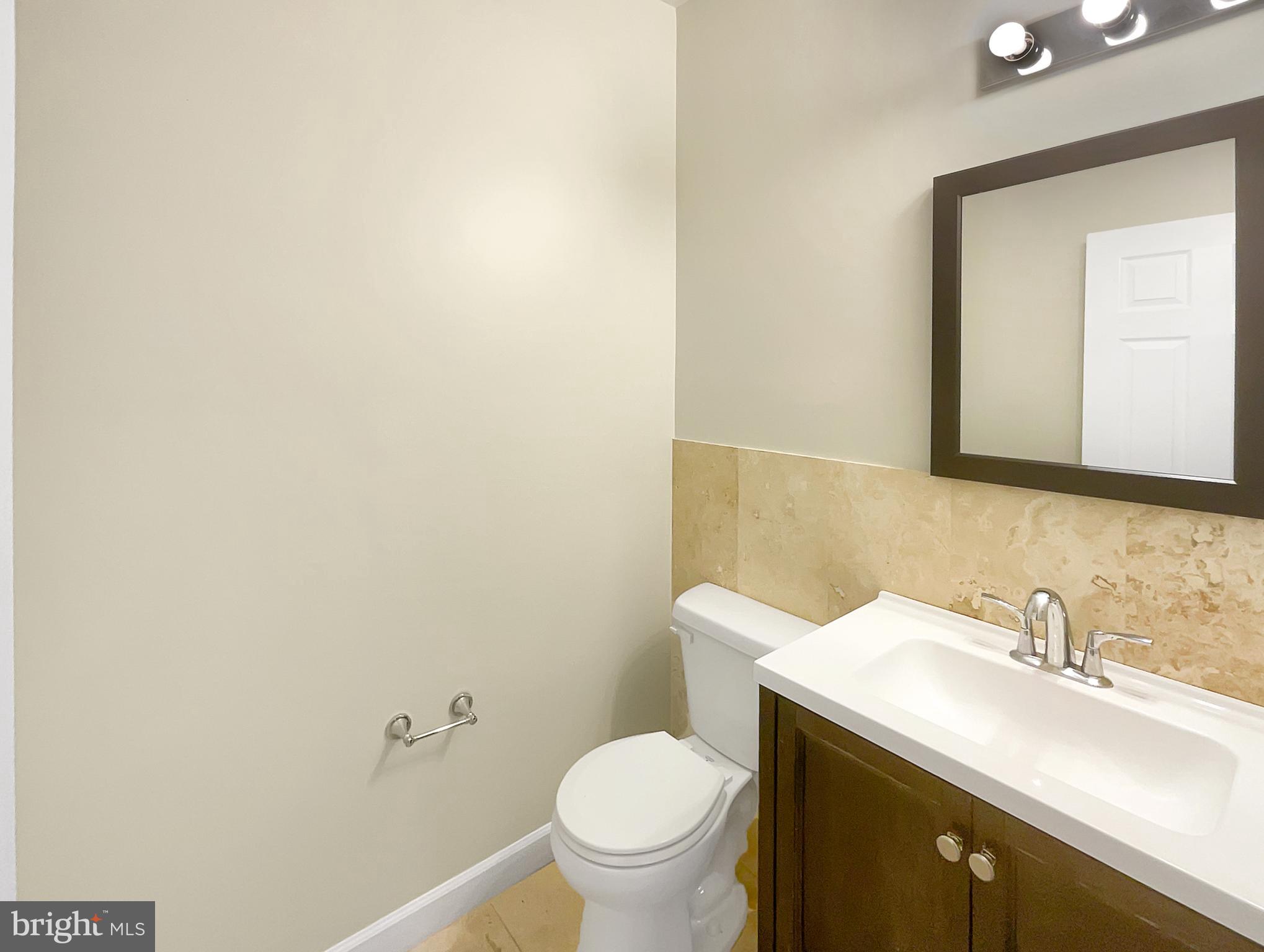 WAYSIDE VILLAGE - Residential