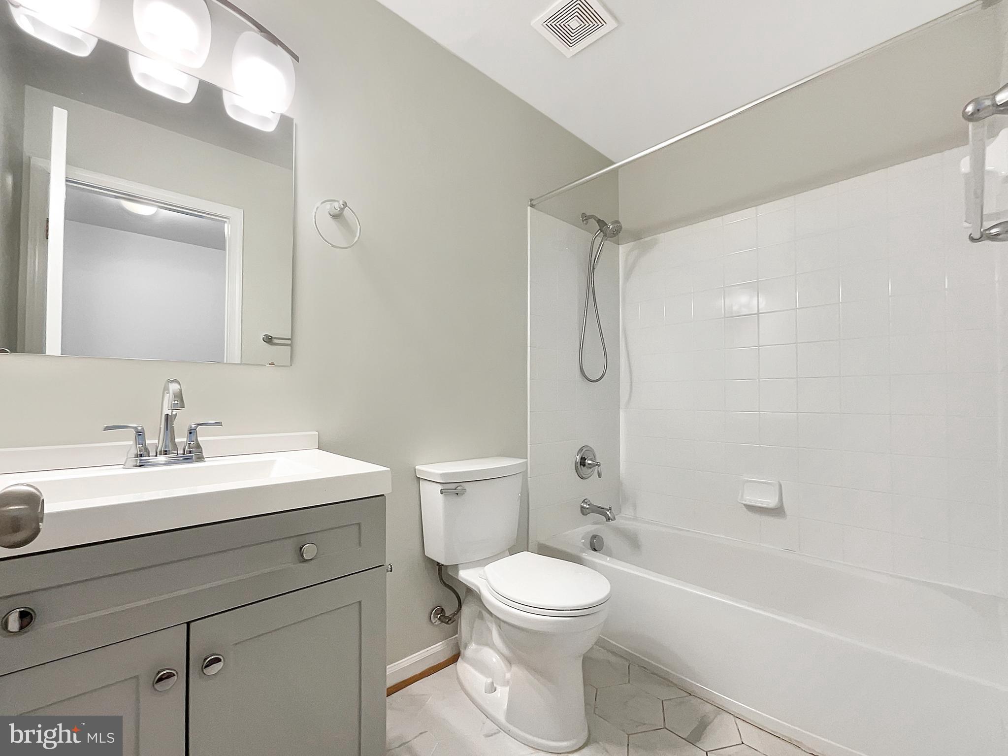 WAYSIDE VILLAGE - Residential