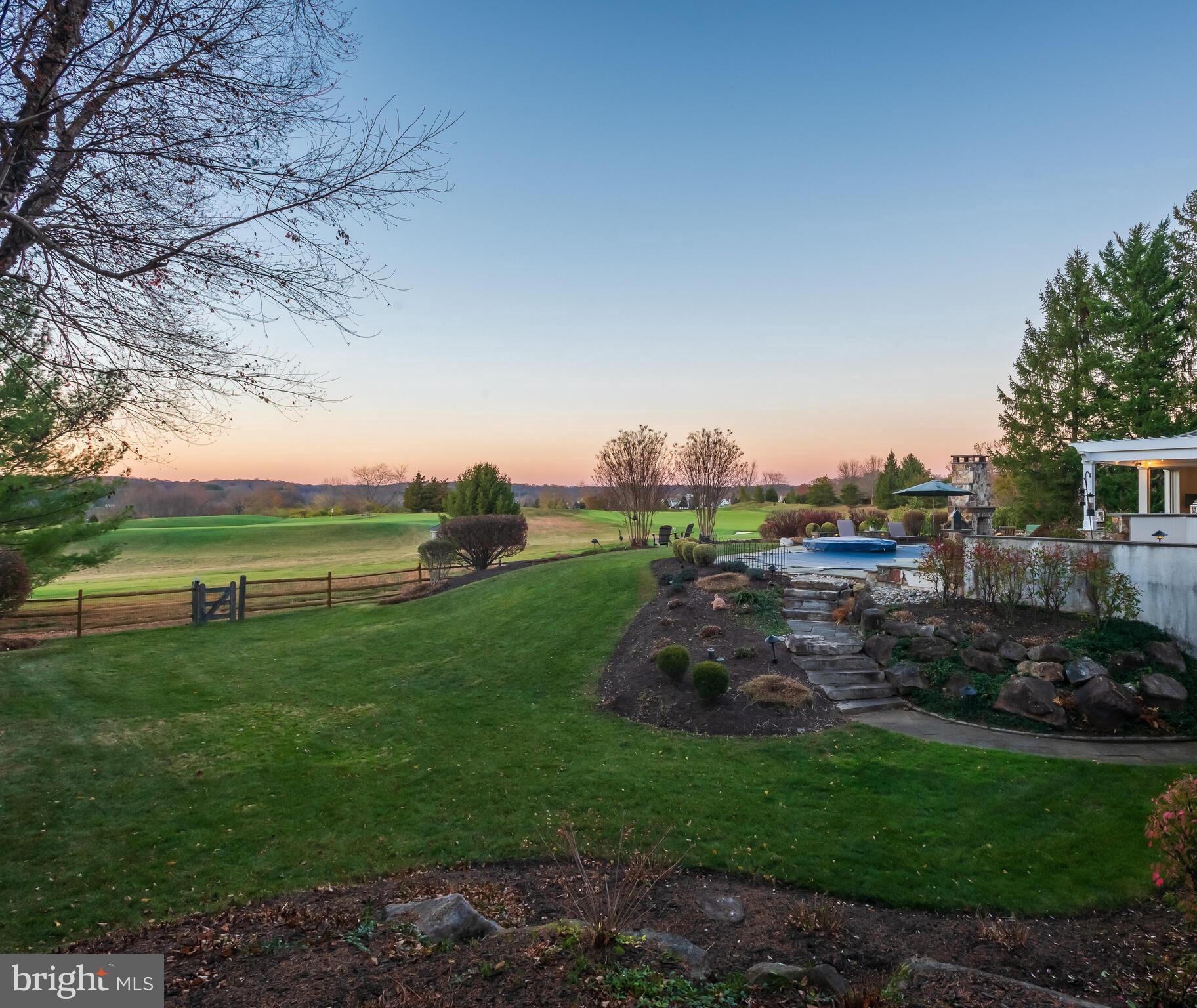 APPLEBROOK - Residential