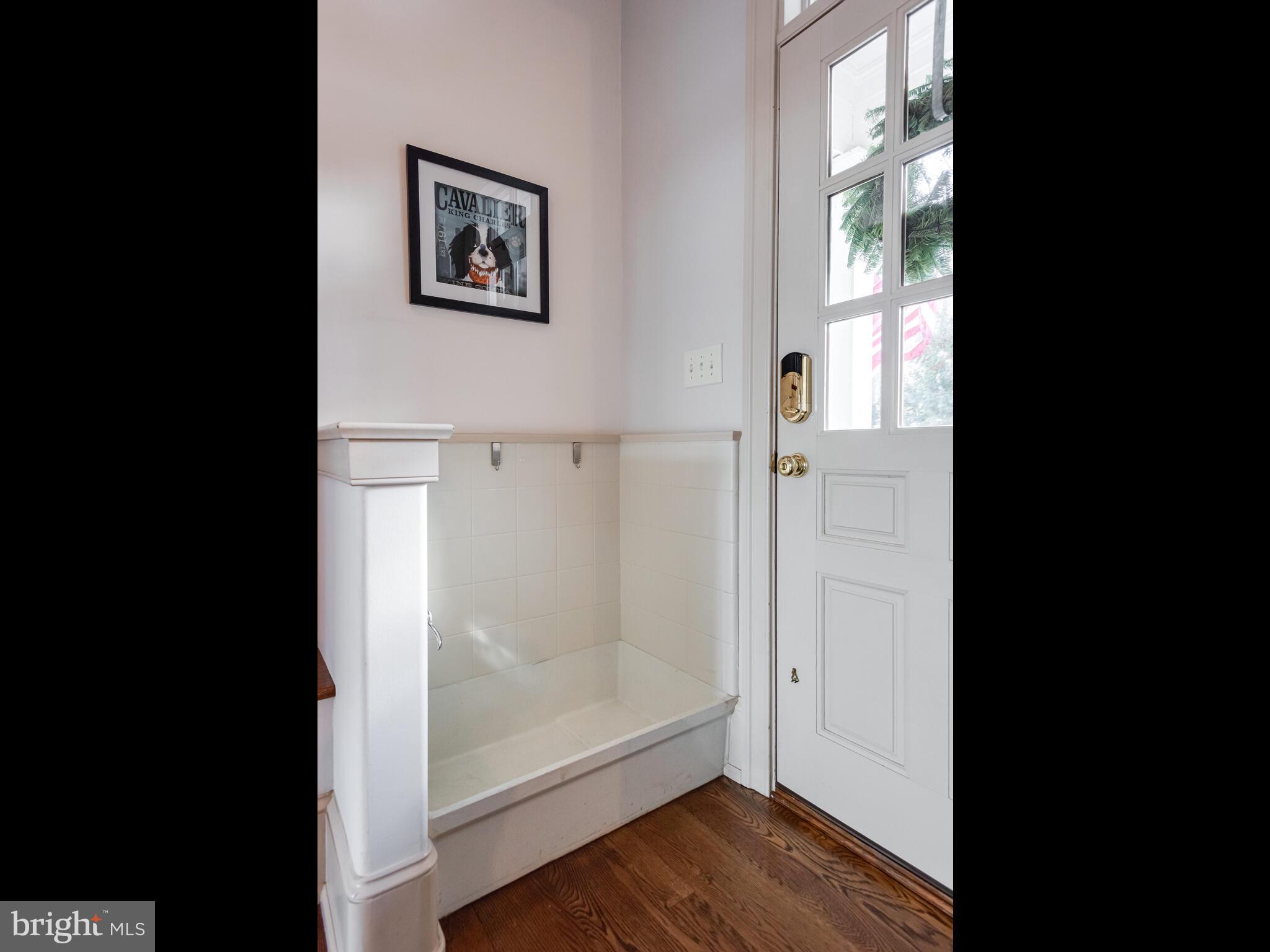 APPLEBROOK - Residential