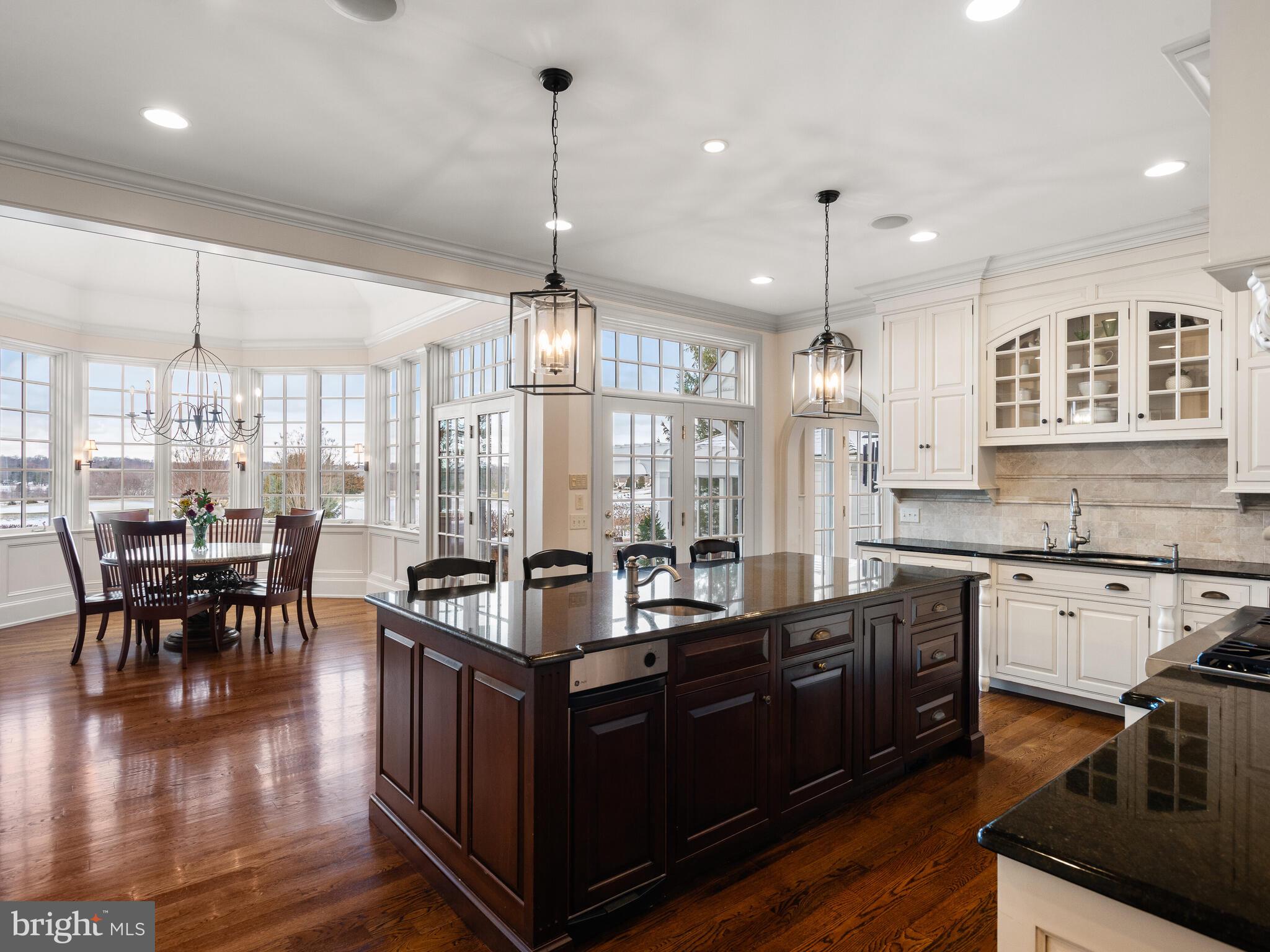 APPLEBROOK - Residential