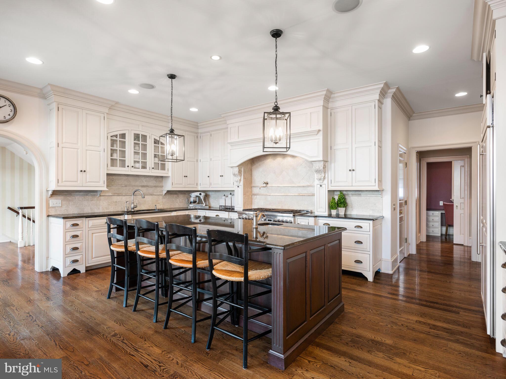 APPLEBROOK - Residential