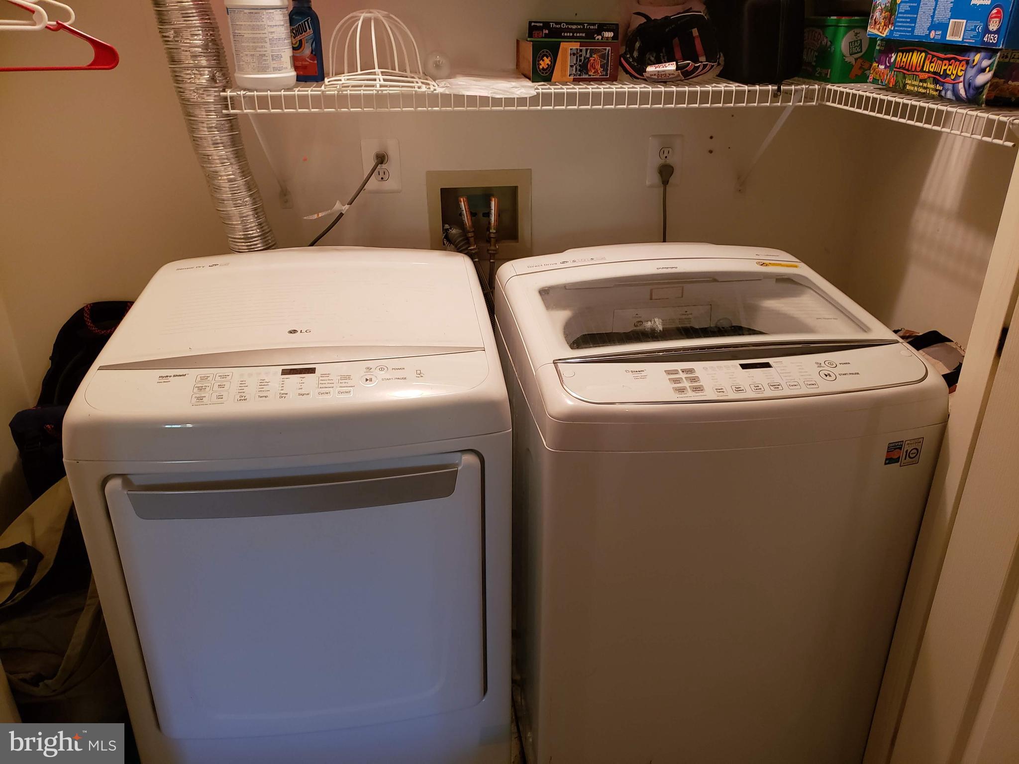 SPRING RIDGE - Residential