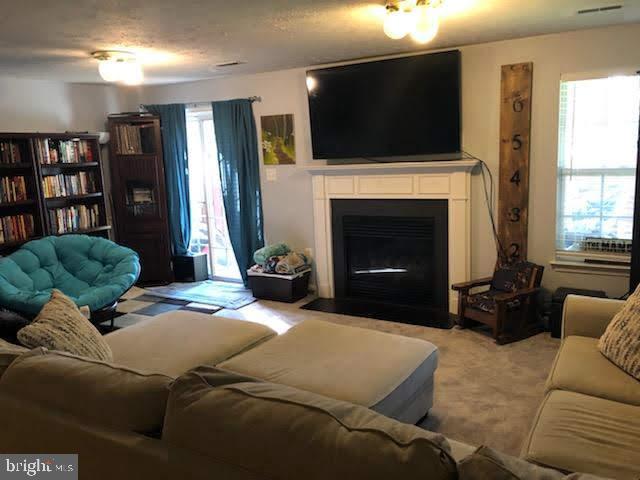 SPRING RIDGE - Residential