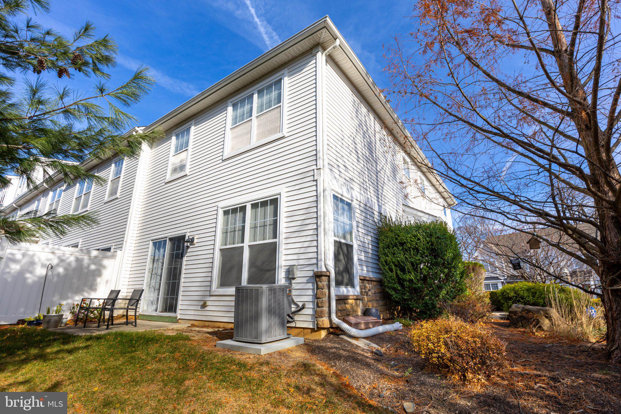12 OLD CEDARBROOK ROAD