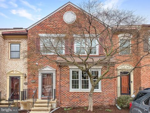 5880 WOODFIELD ESTATES DRIVE ALEXANDRIA VA 22310