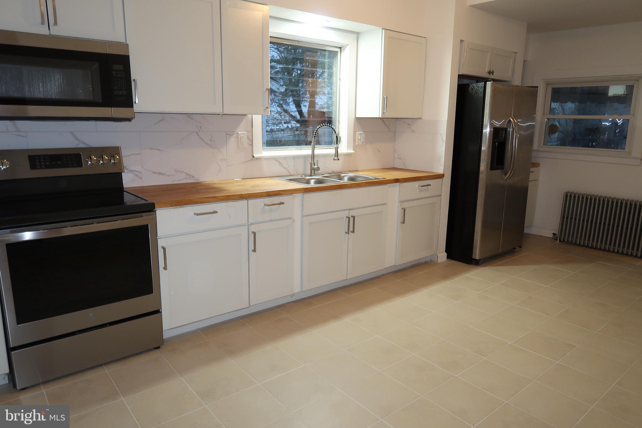 SPRING GROVE BORO - Residential