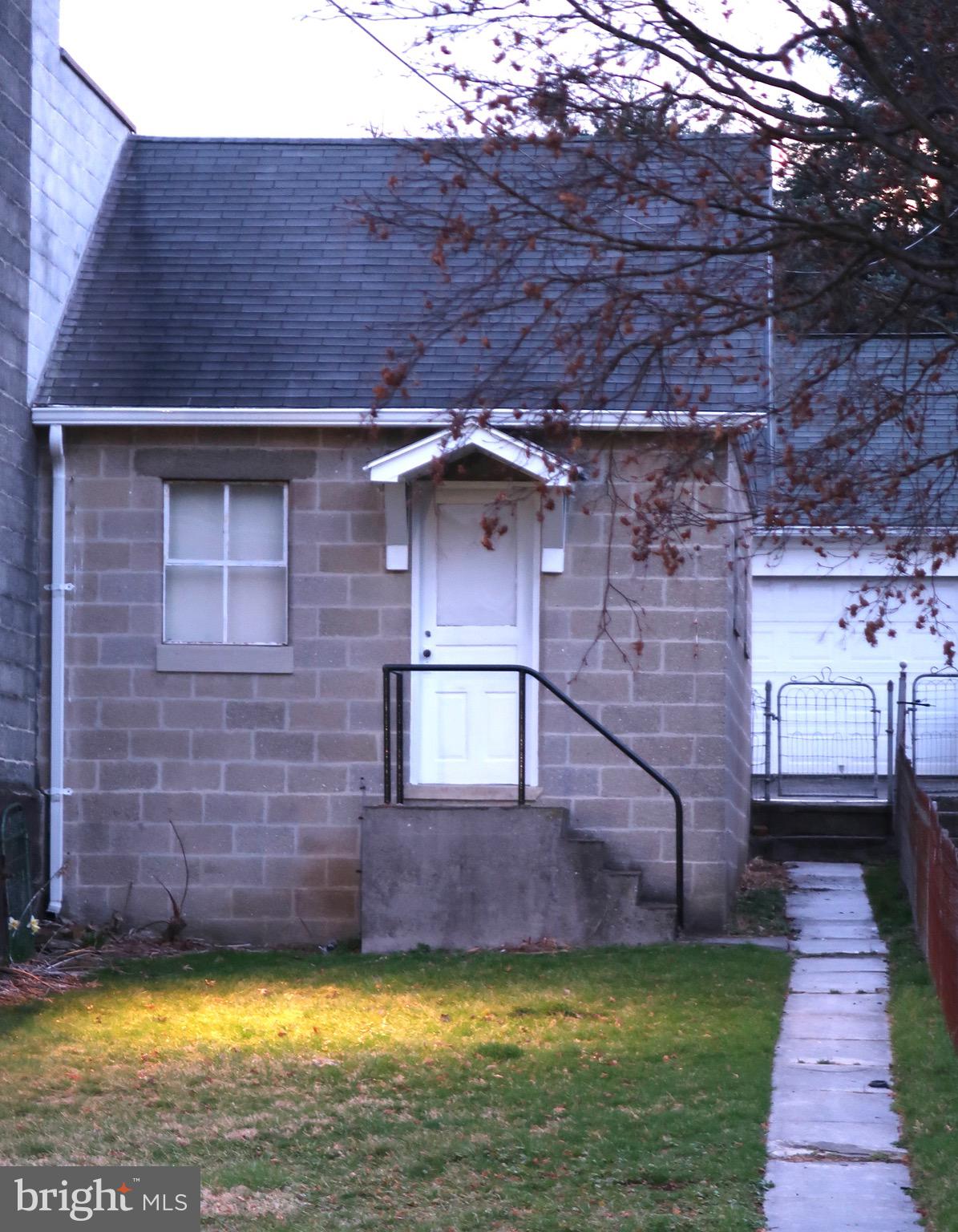 SPRING GROVE BORO - Residential