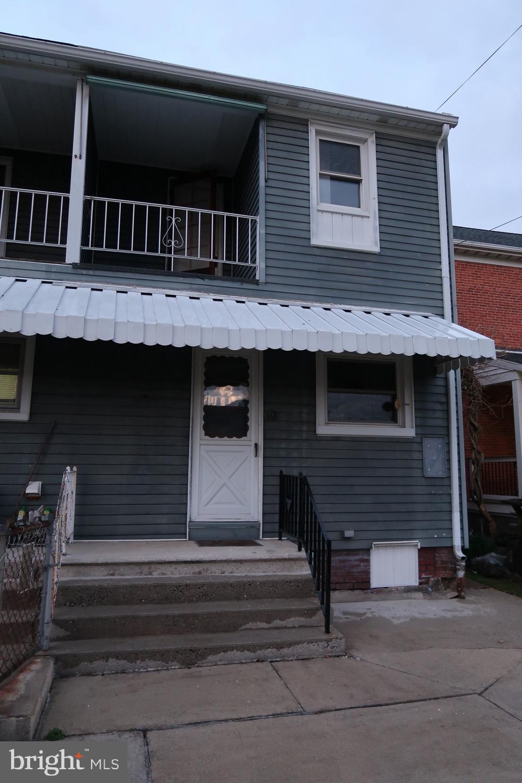 SPRING GROVE BORO - Residential