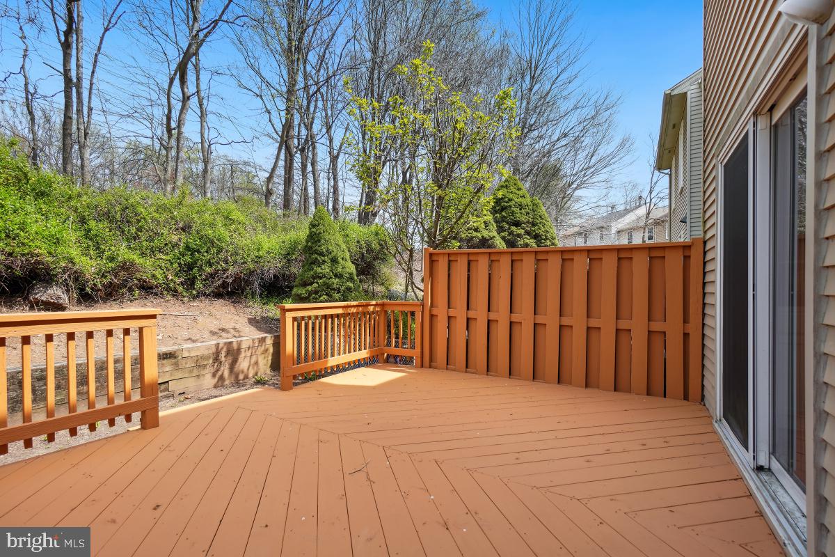 ROCK CREEK MANOR - Residential