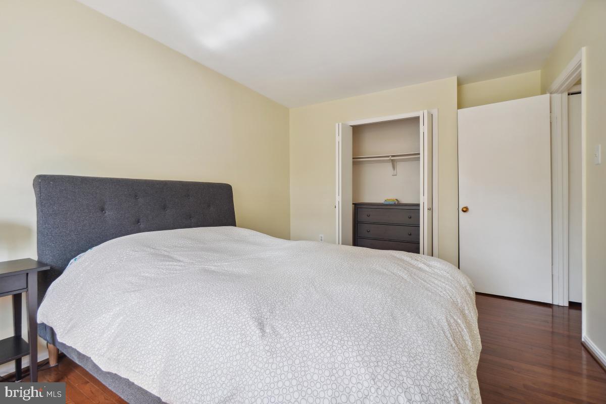 ROCK CREEK MANOR - Residential