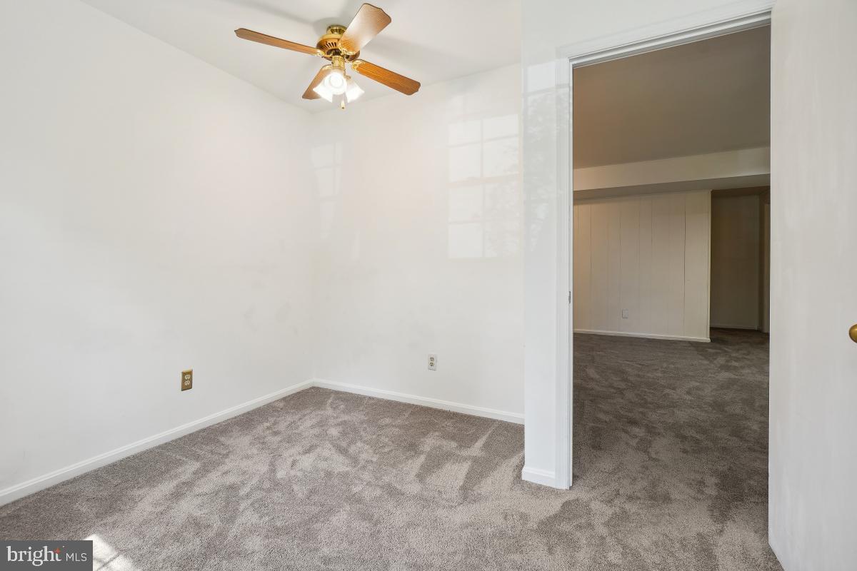 ROCK CREEK MANOR - Residential