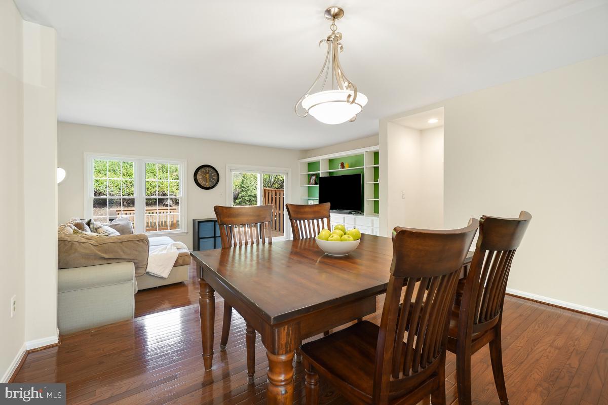 ROCK CREEK MANOR - Residential