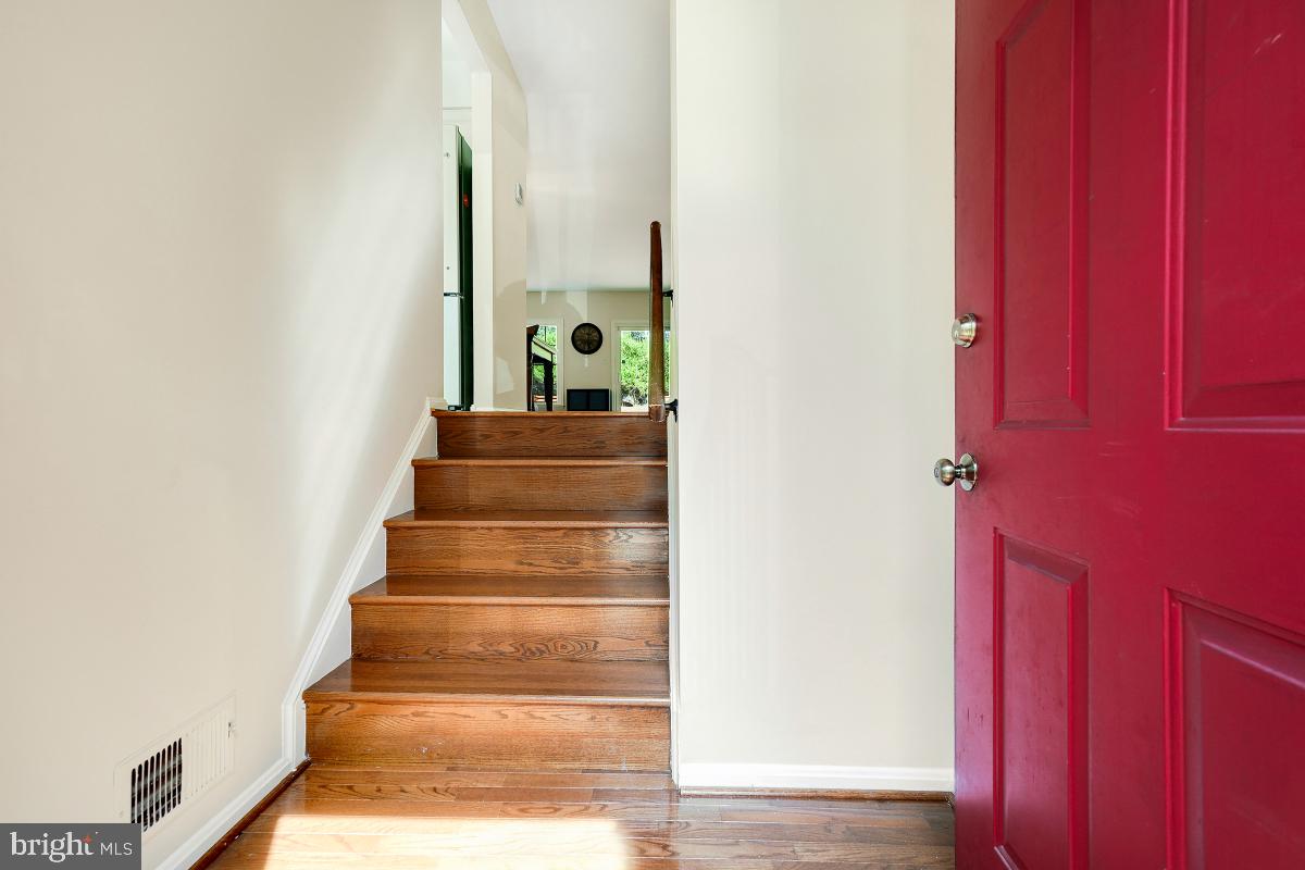 ROCK CREEK MANOR - Residential